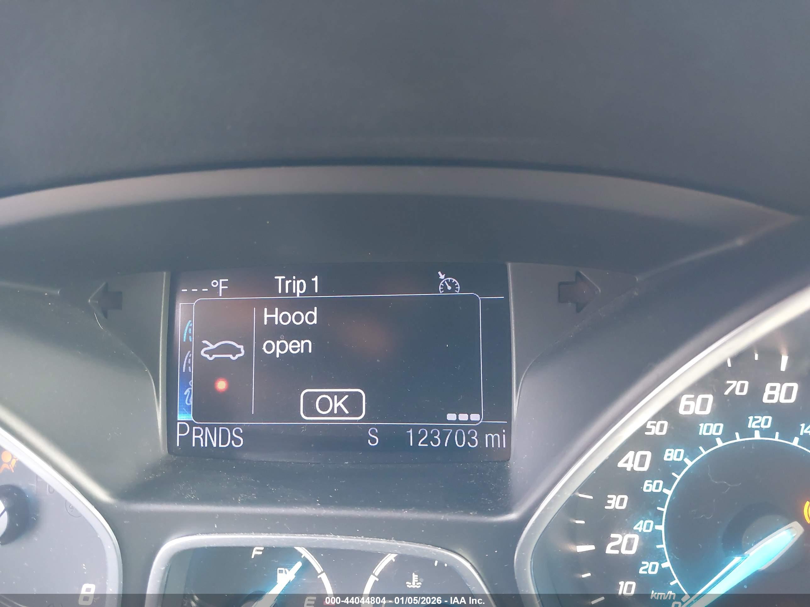 FORD ESCAPE image 7