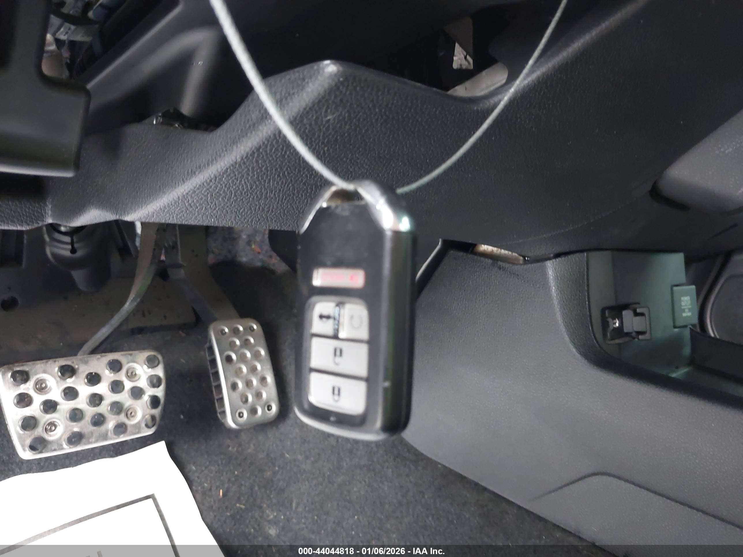 HONDA CIVIC image 11