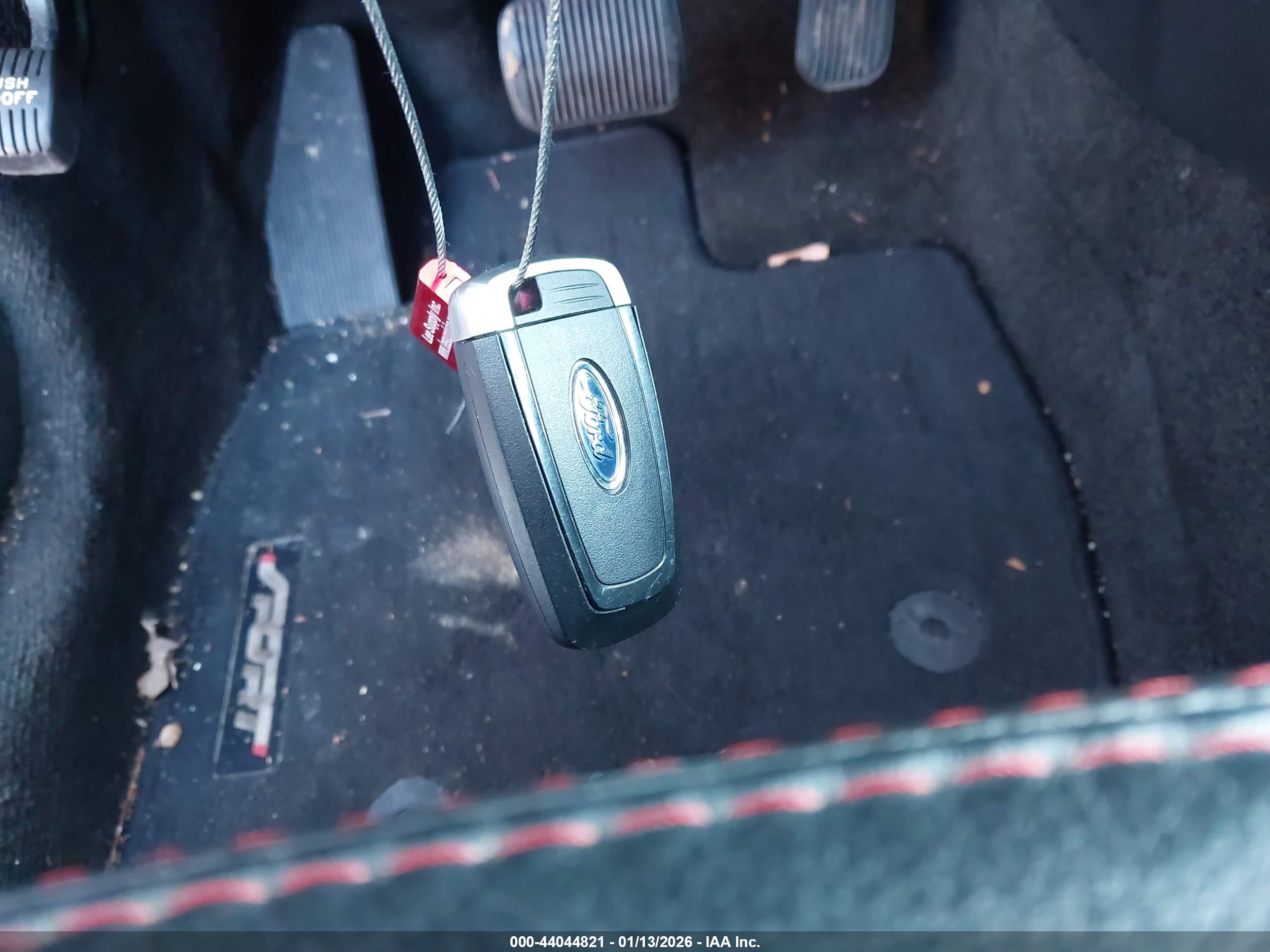 FORD EXPLORER image 11