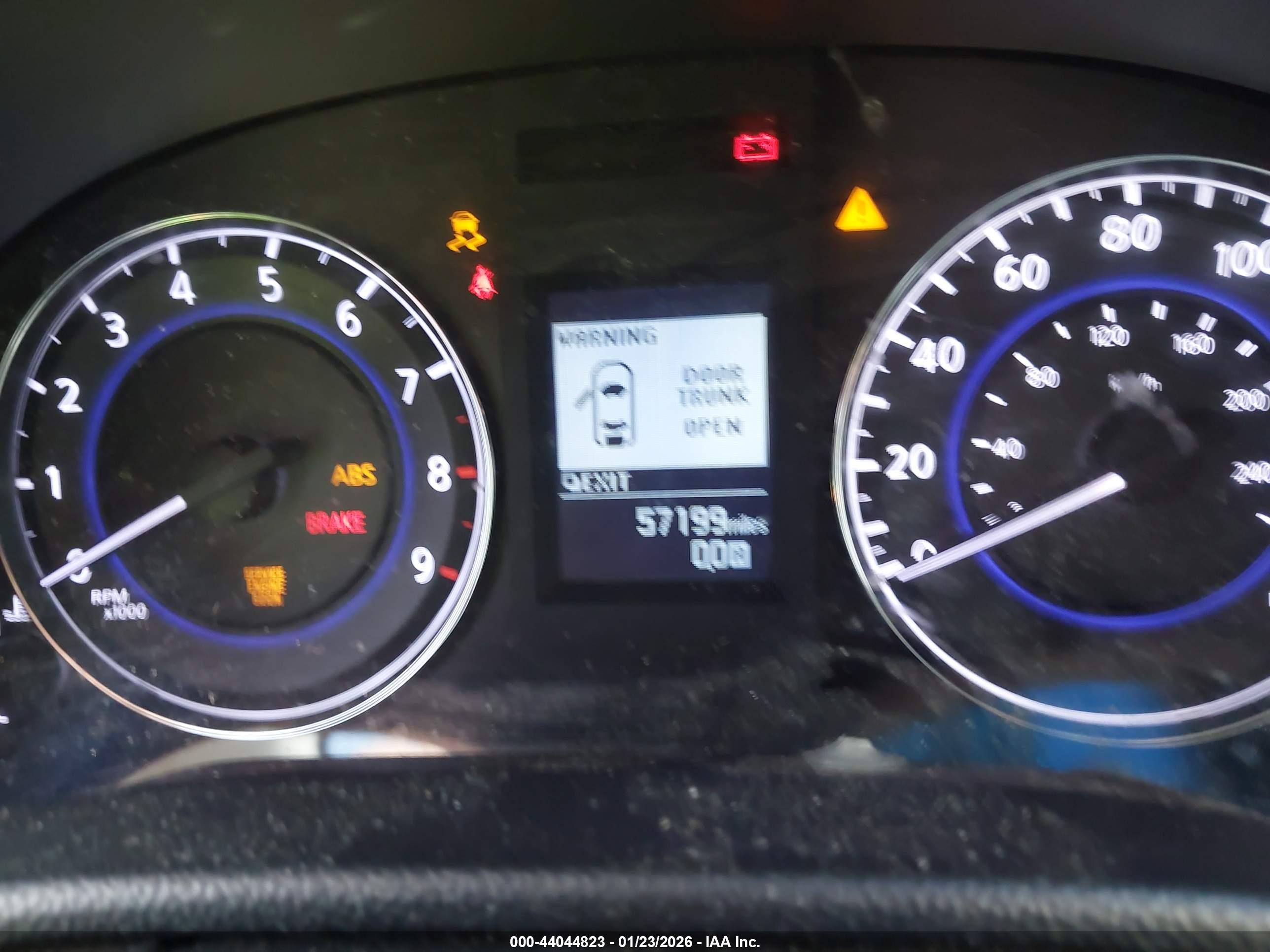 INFINITI Q60 image 7
