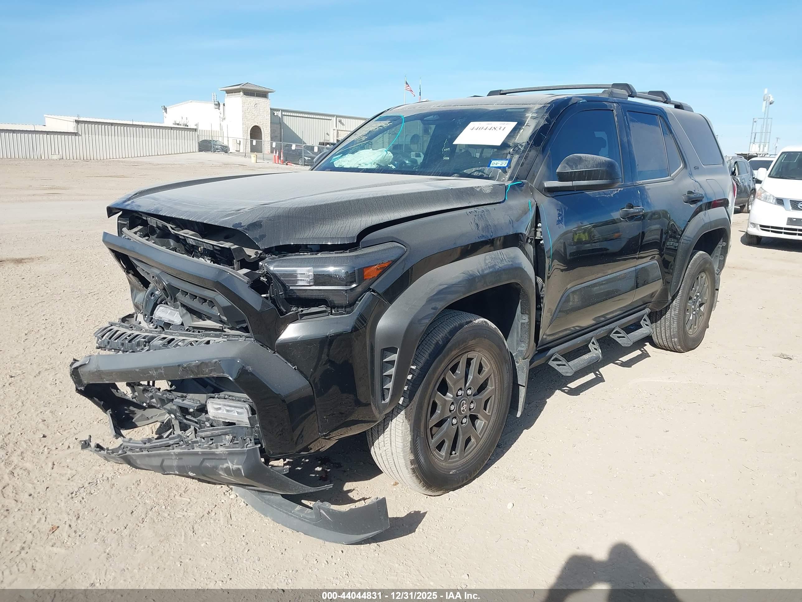 TOYOTA 4RUNNER image 2