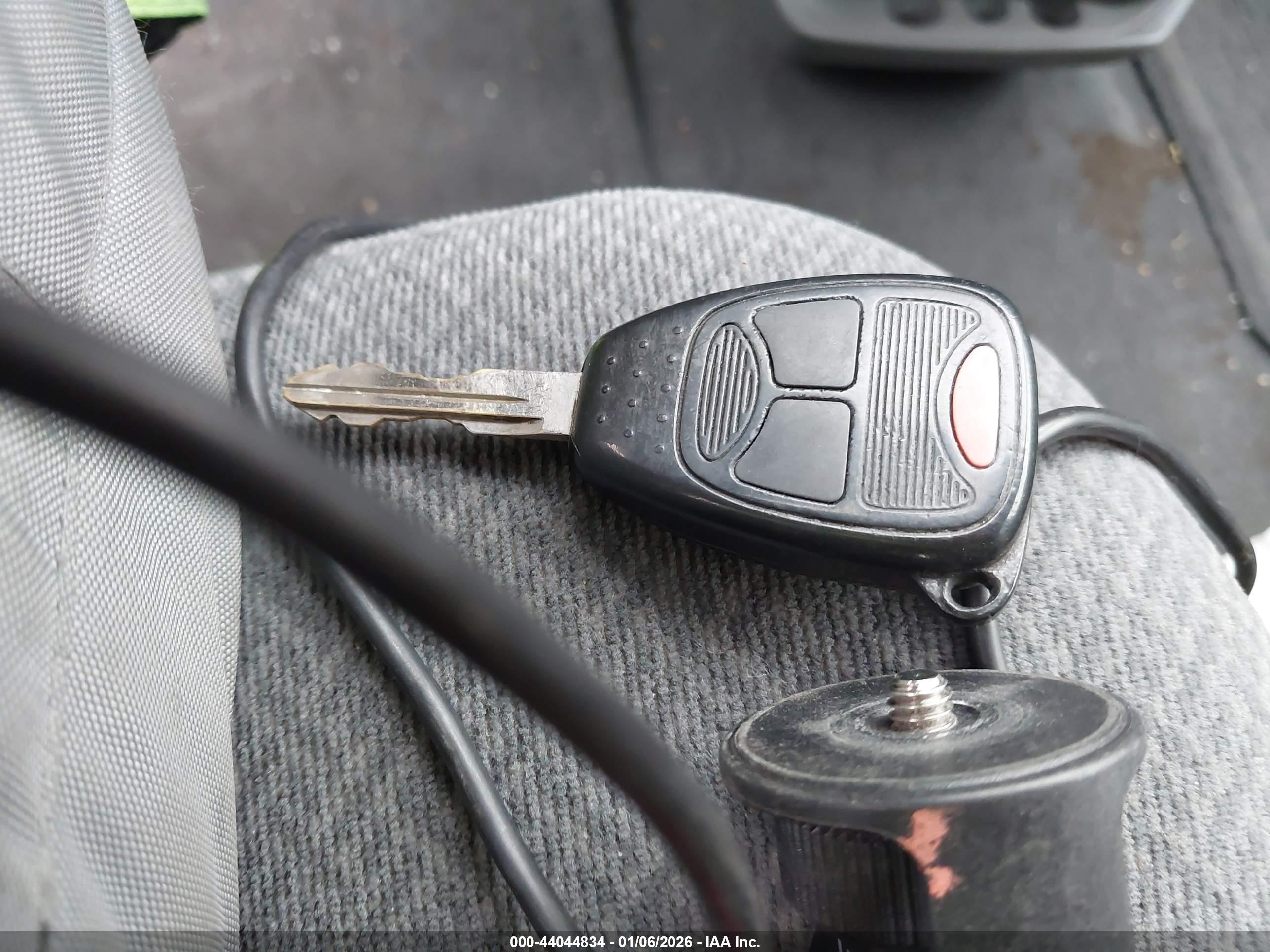CHRYSLER TOWN image 11