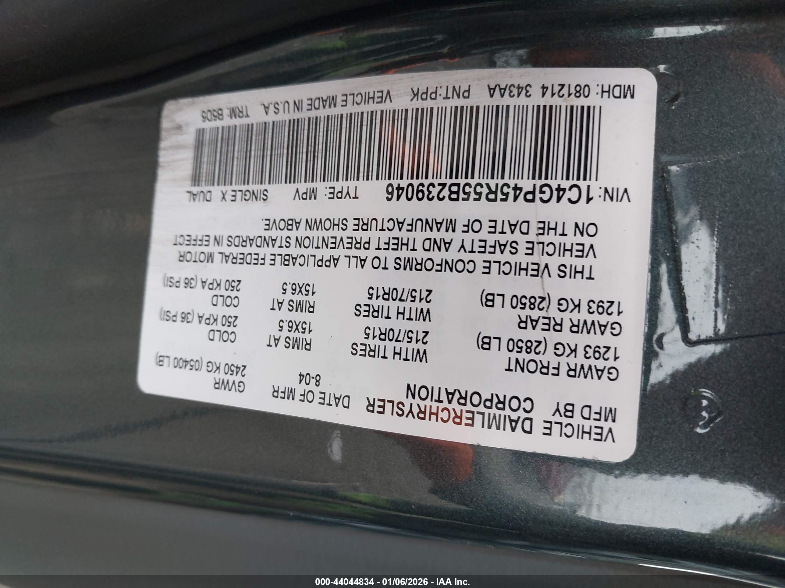 CHRYSLER TOWN image 9