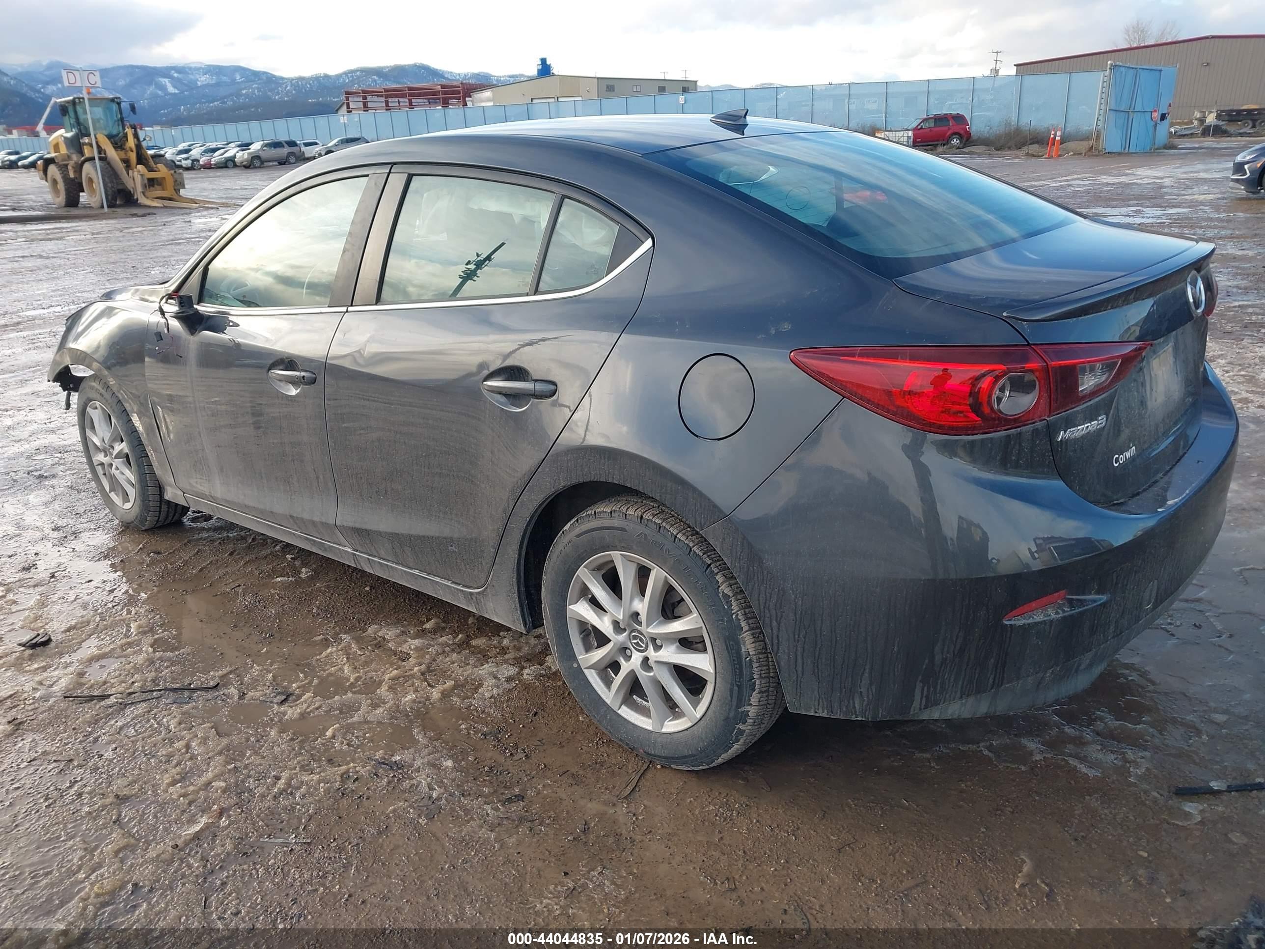 MAZDA MAZDA3 image 3