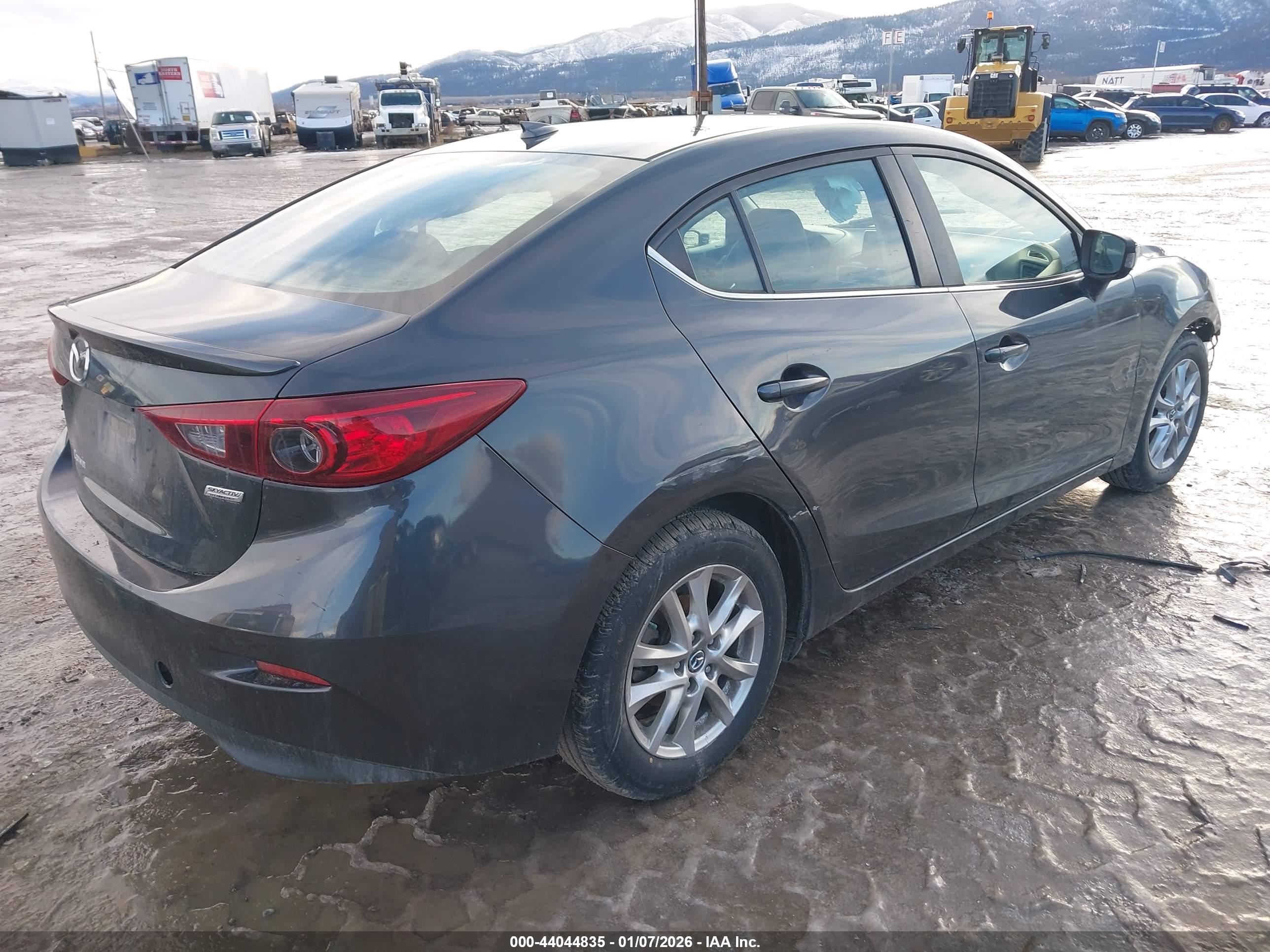 MAZDA MAZDA3 image 4