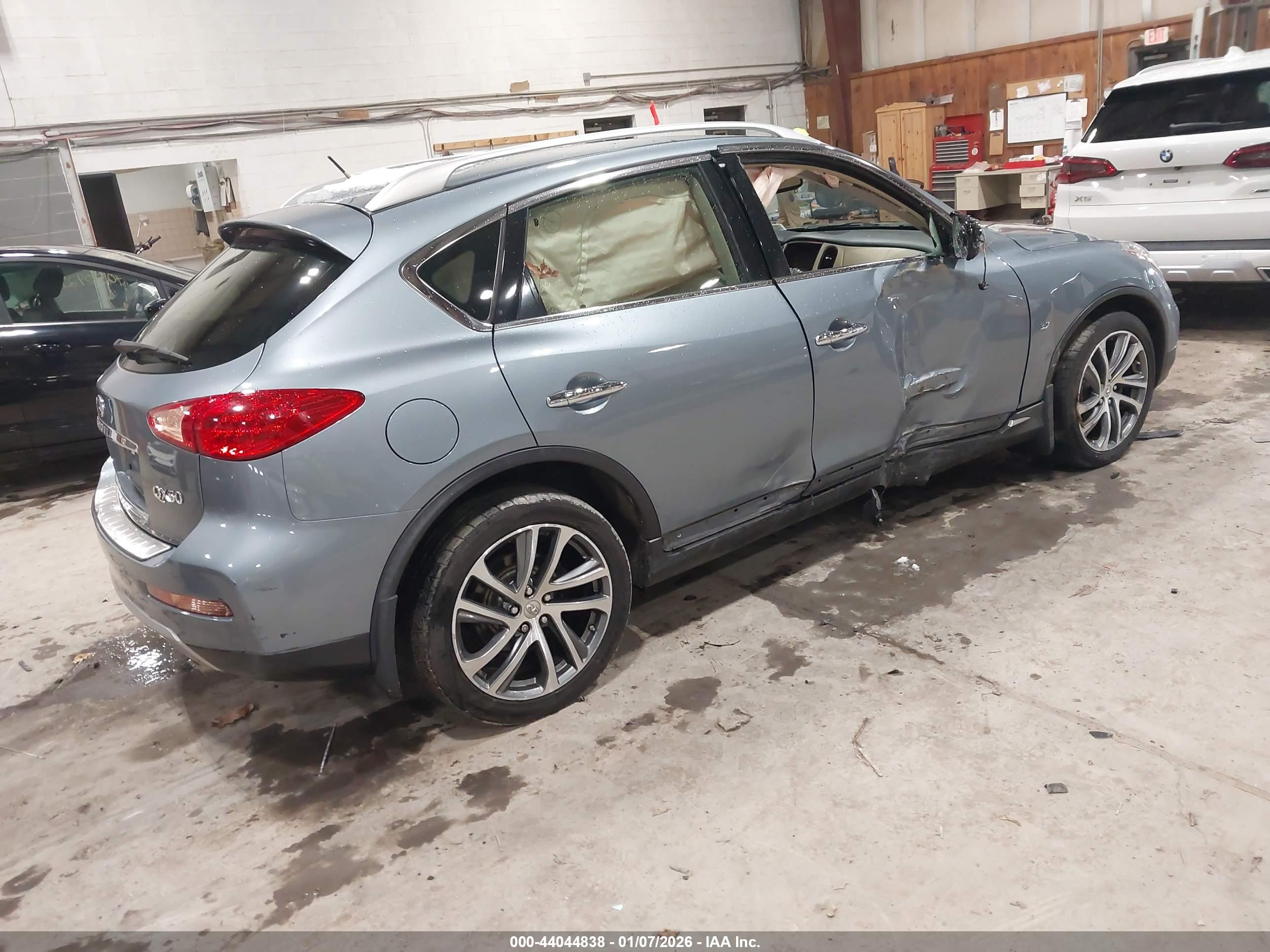 INFINITI QX50 image 4