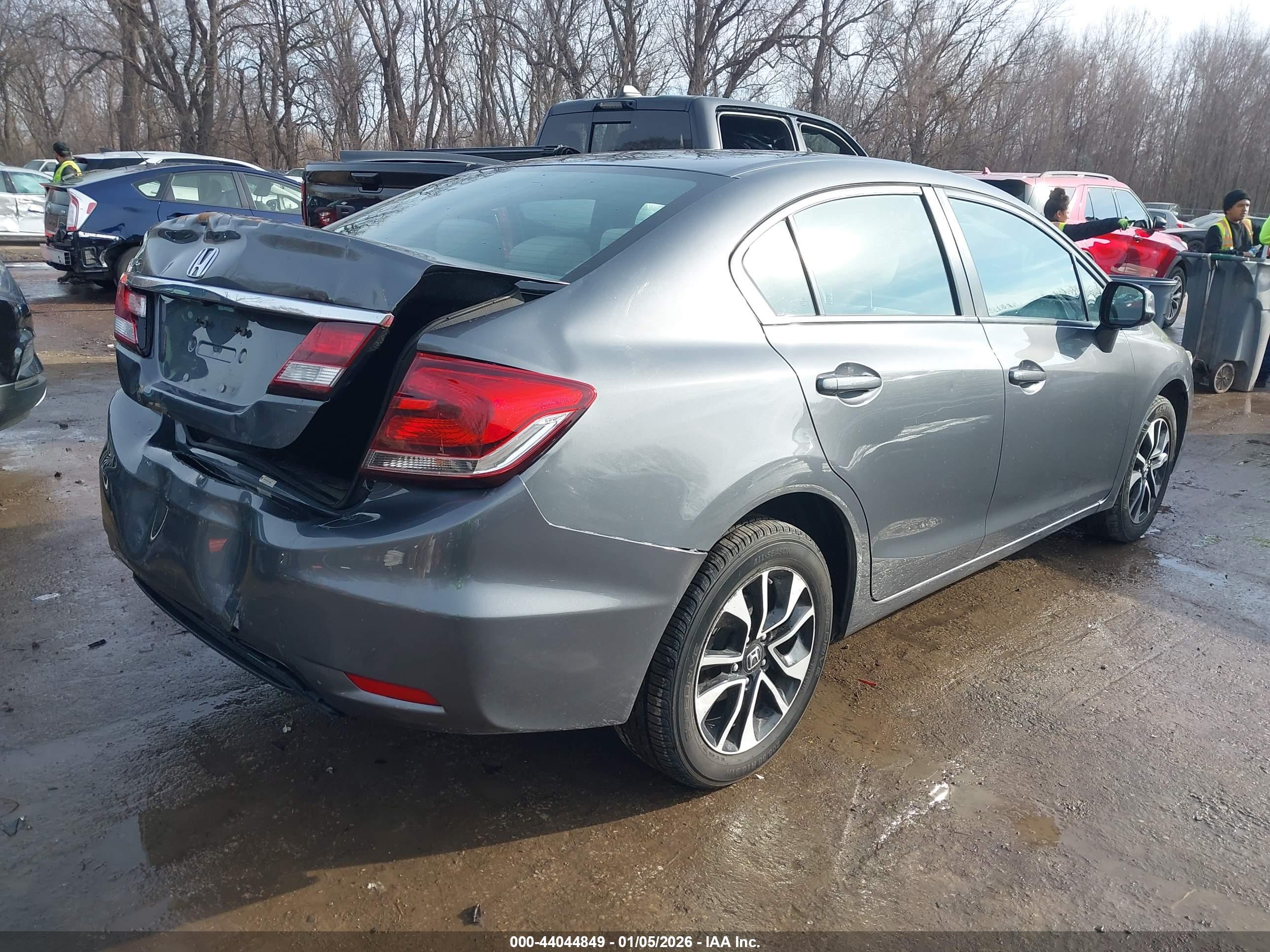 HONDA CIVIC image 4