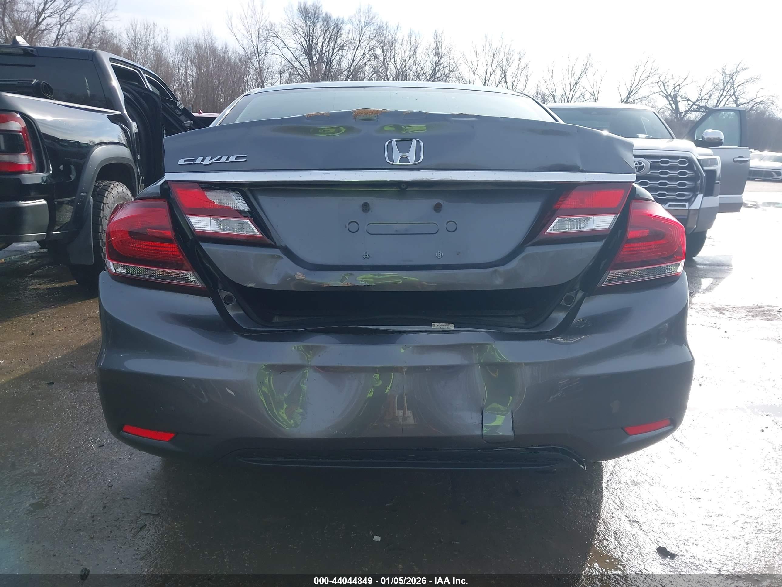HONDA CIVIC image 6
