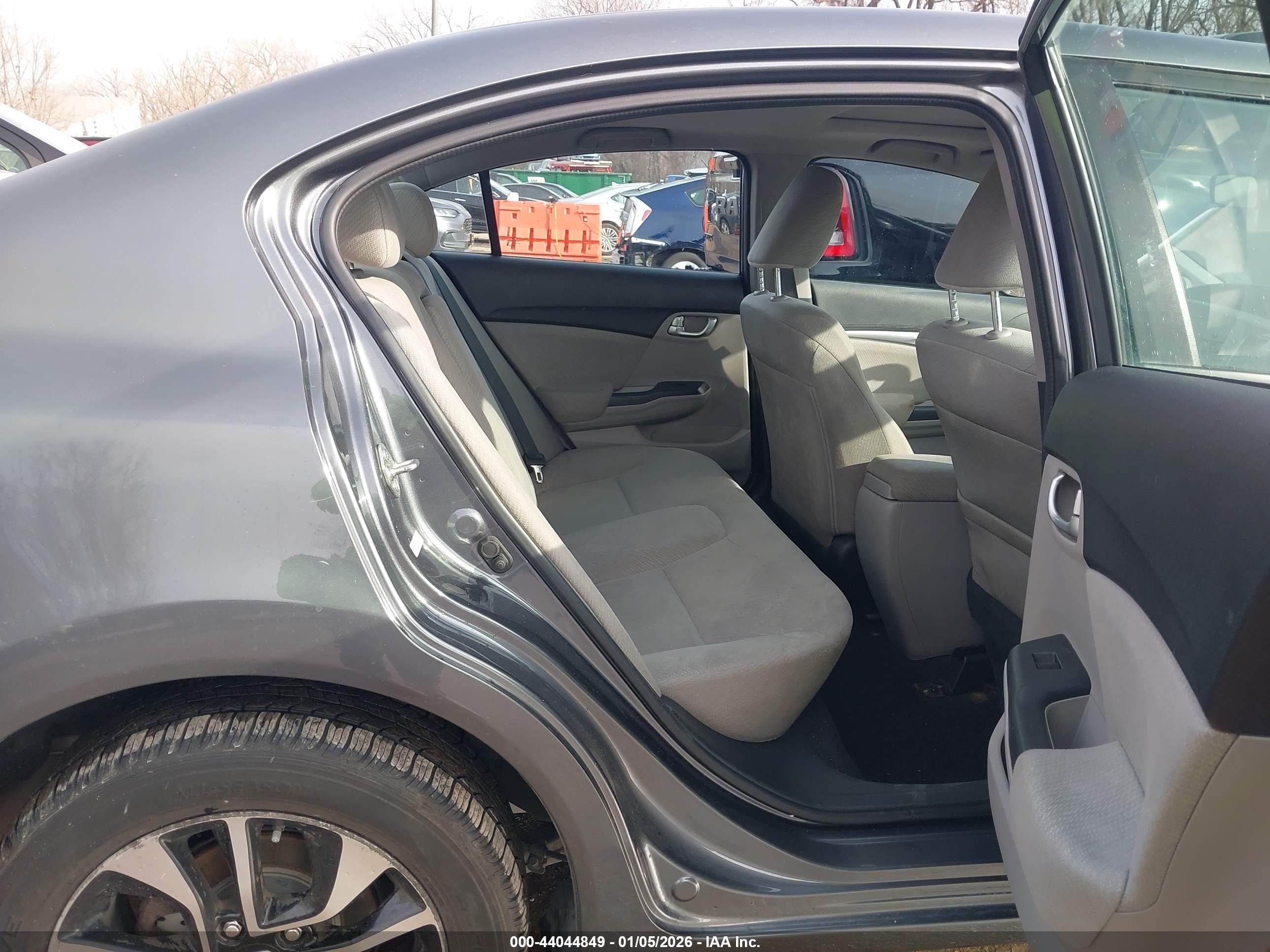 HONDA CIVIC image 8