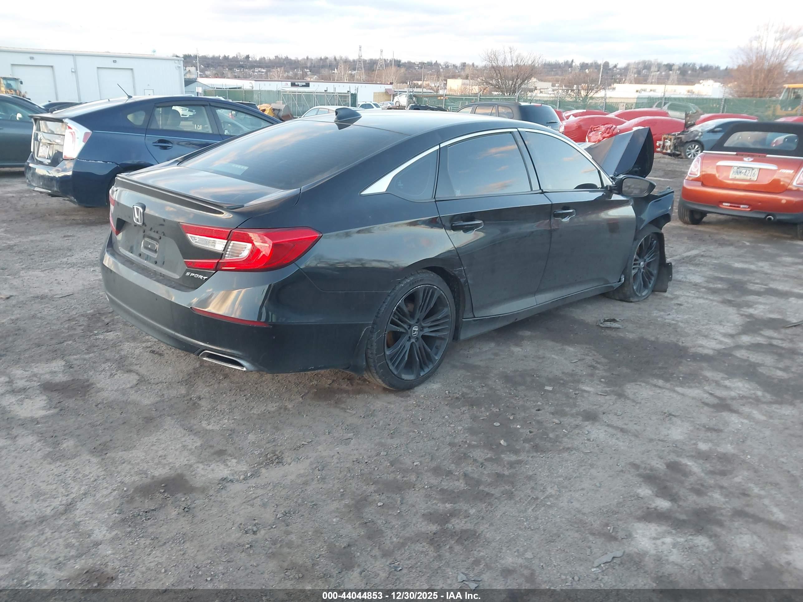 HONDA ACCORD image 4