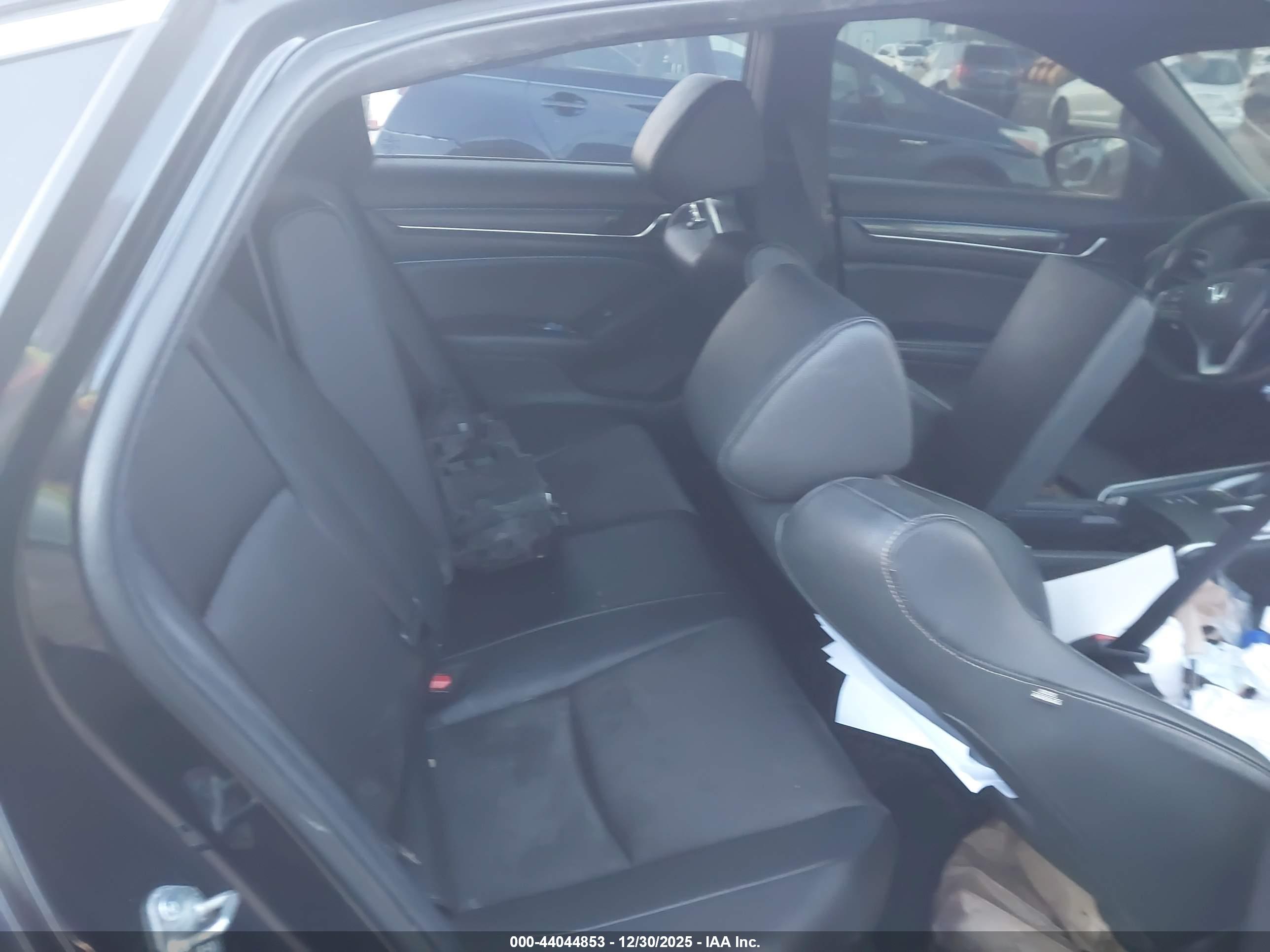 HONDA ACCORD image 8