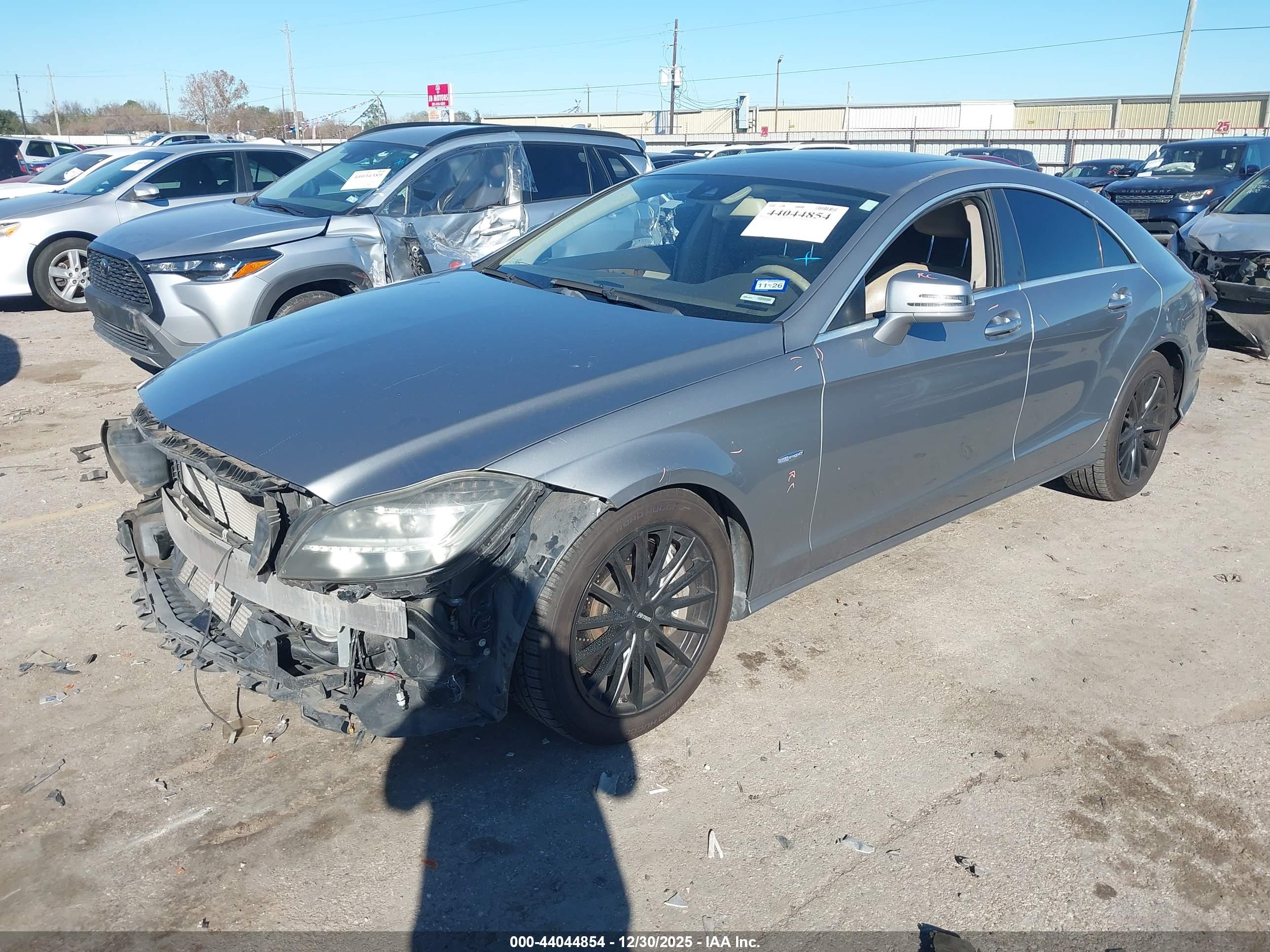 MERCEDES-BENZ CLS image 2