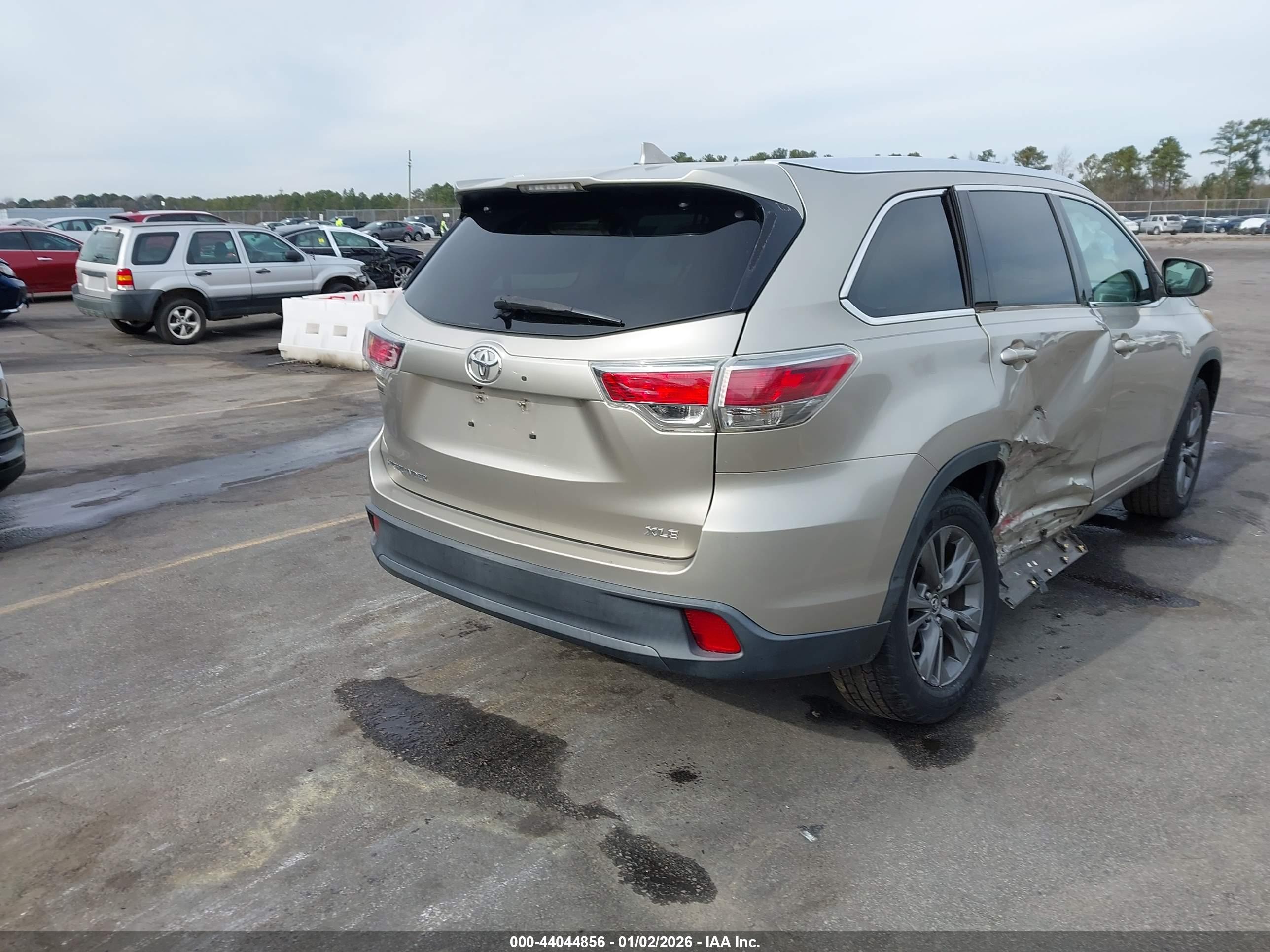 TOYOTA HIGHLANDER image 4