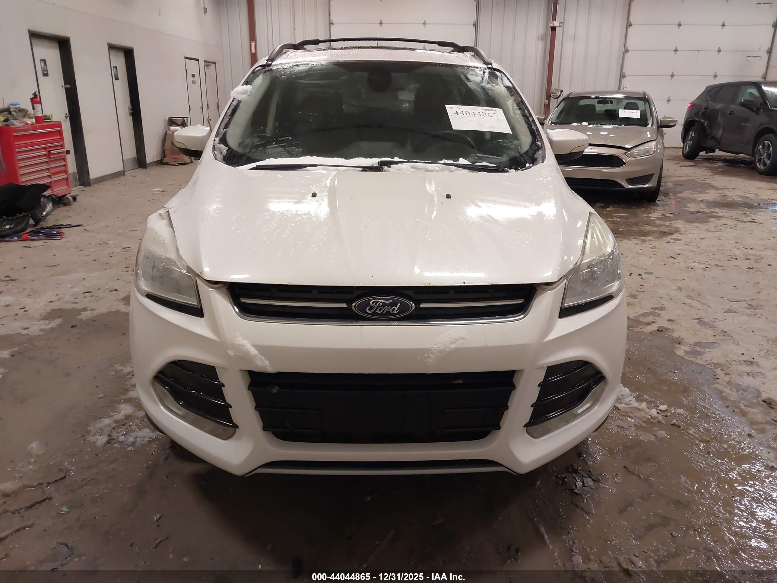 FORD ESCAPE image 6