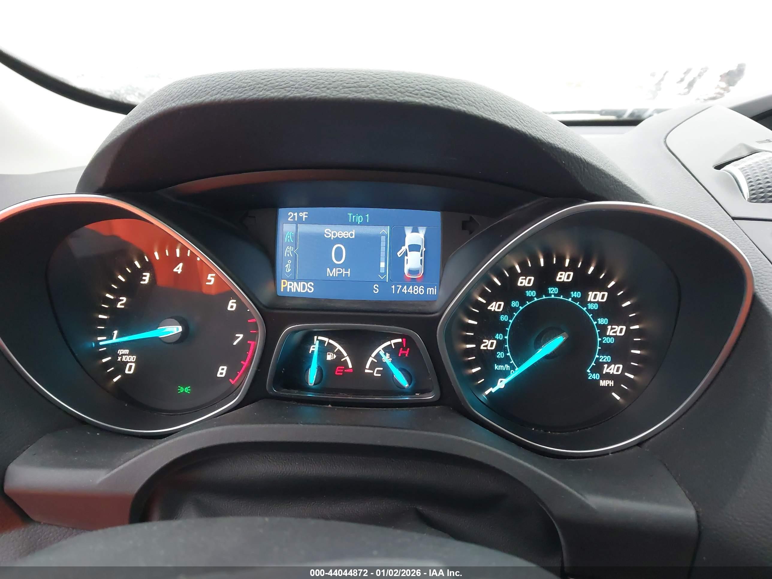 FORD ESCAPE image 7