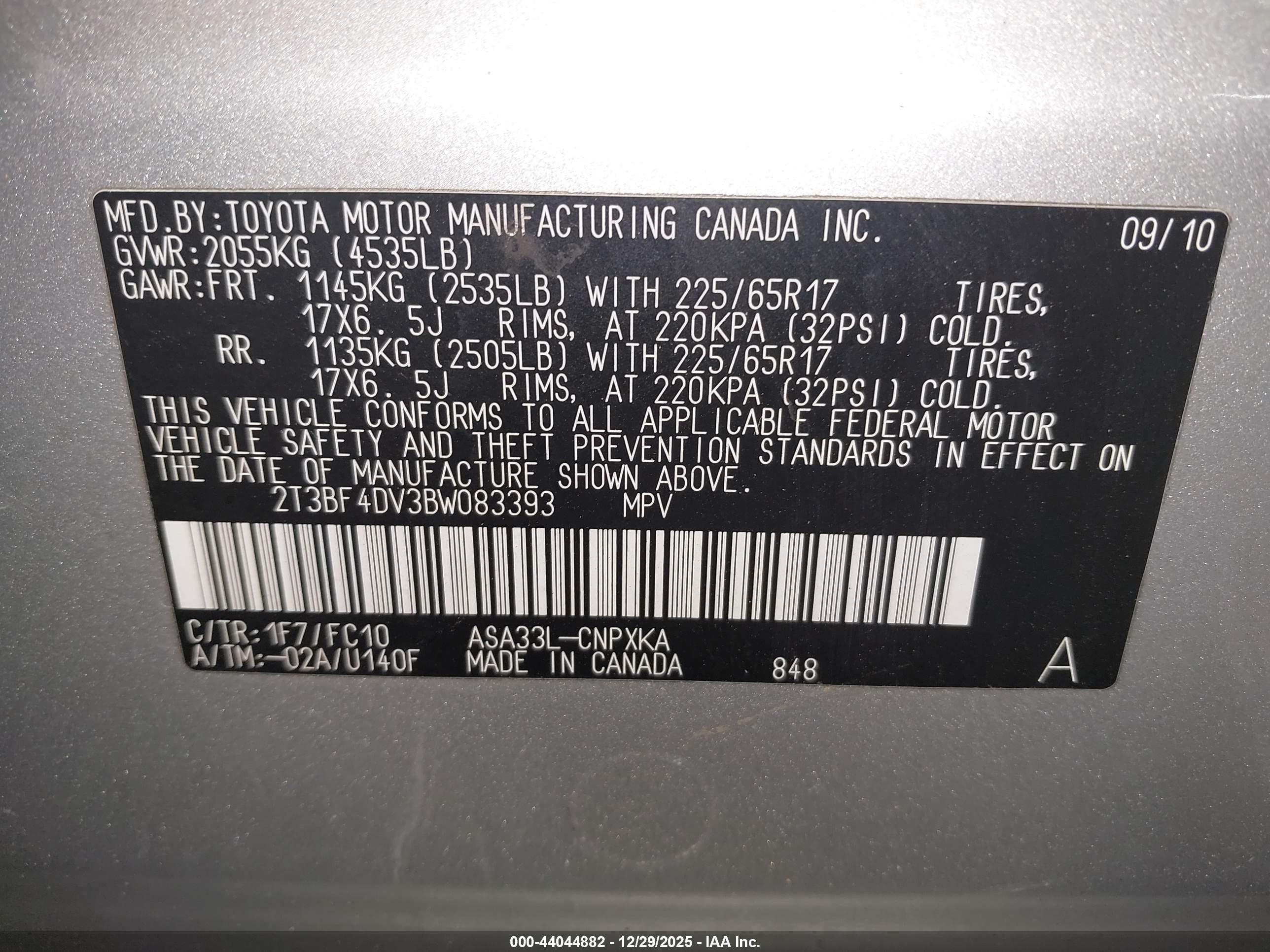 TOYOTA RAV4 image 9