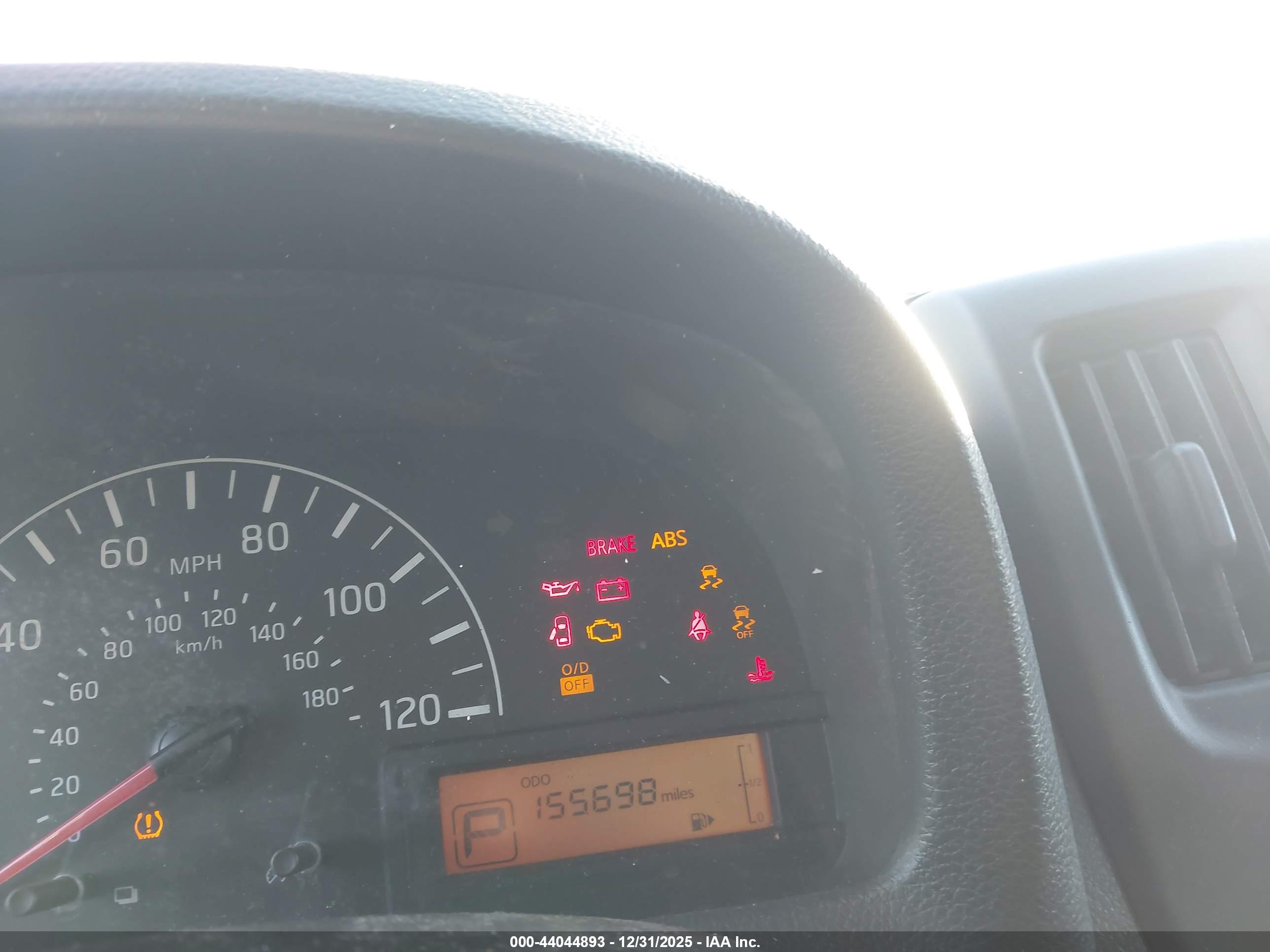 NISSAN NV200 image 7