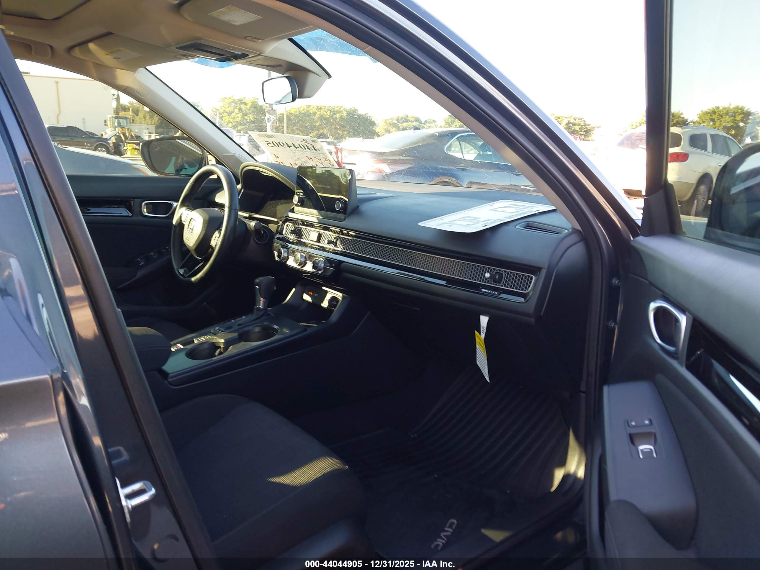 HONDA CIVIC image 5