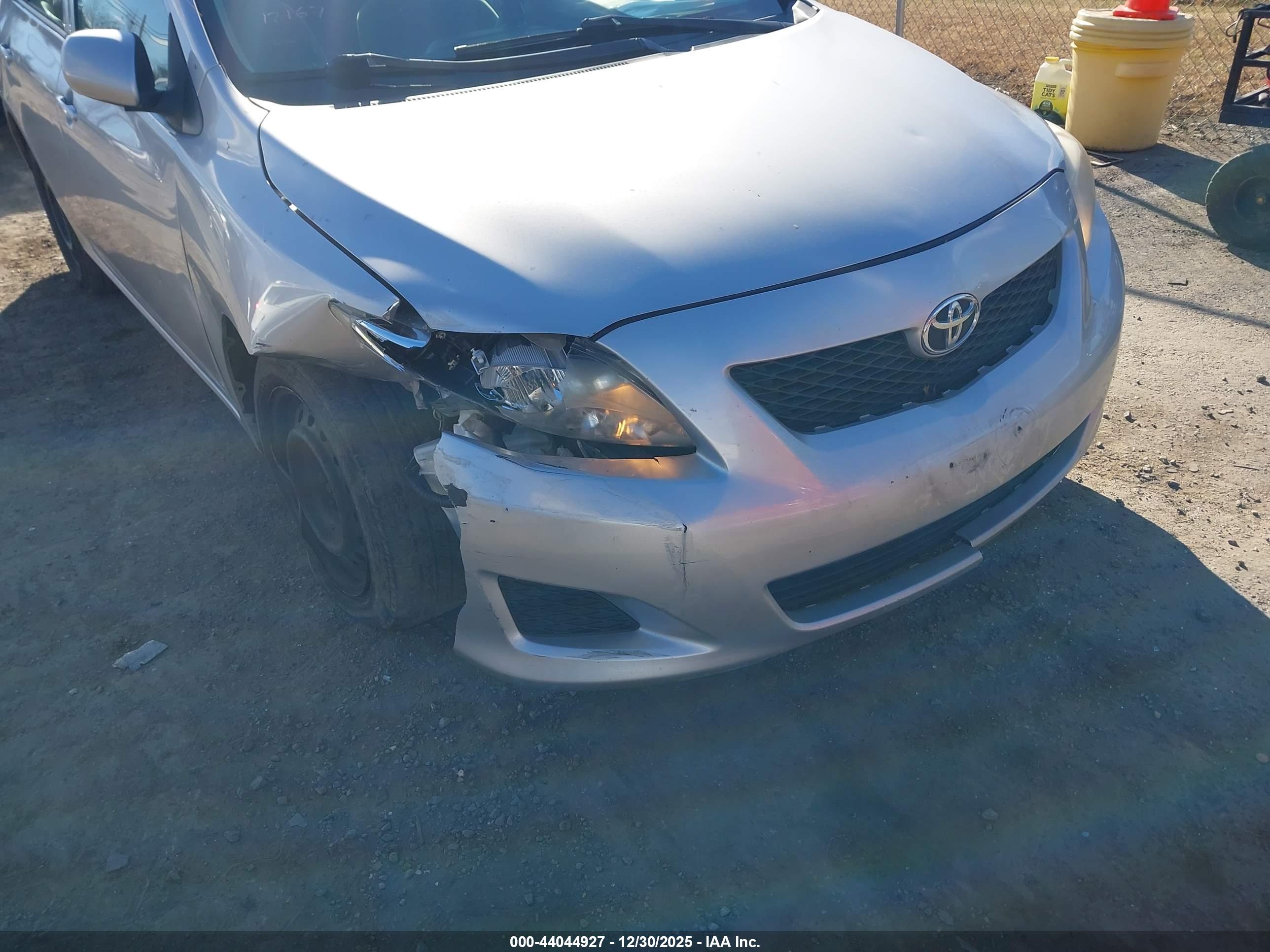 TOYOTA COROLLA image 6