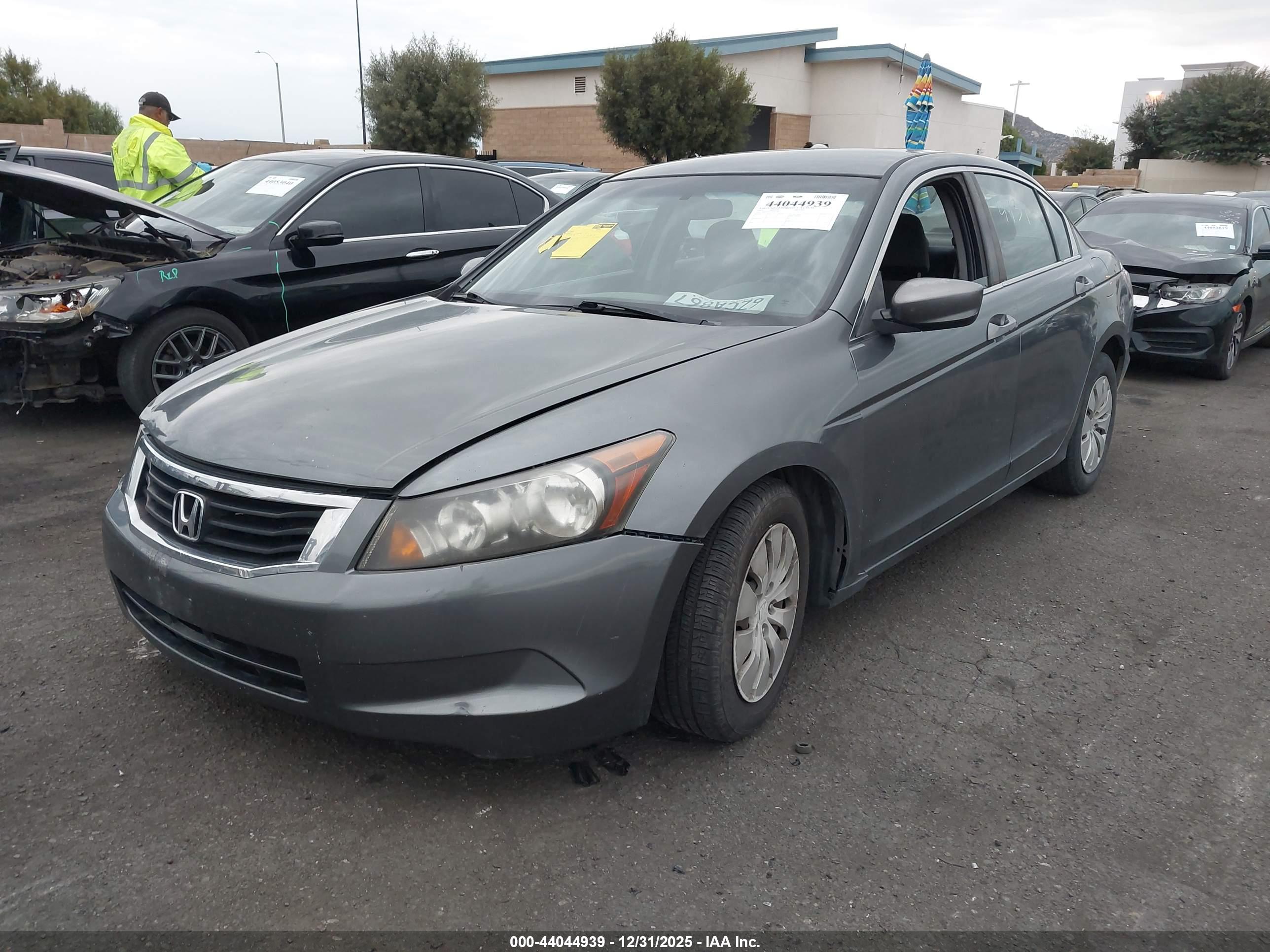 HONDA ACCORD image 2