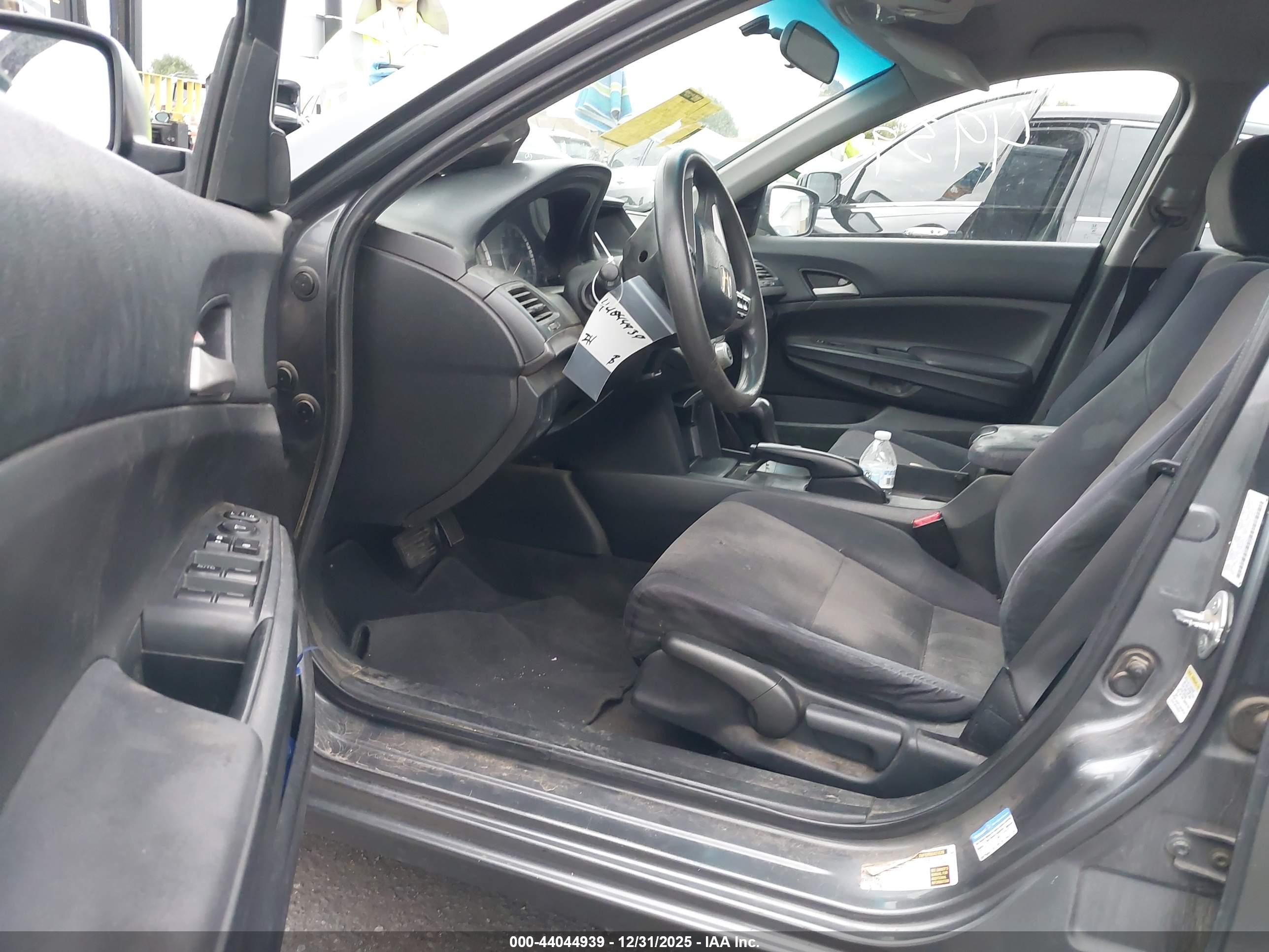HONDA ACCORD image 5