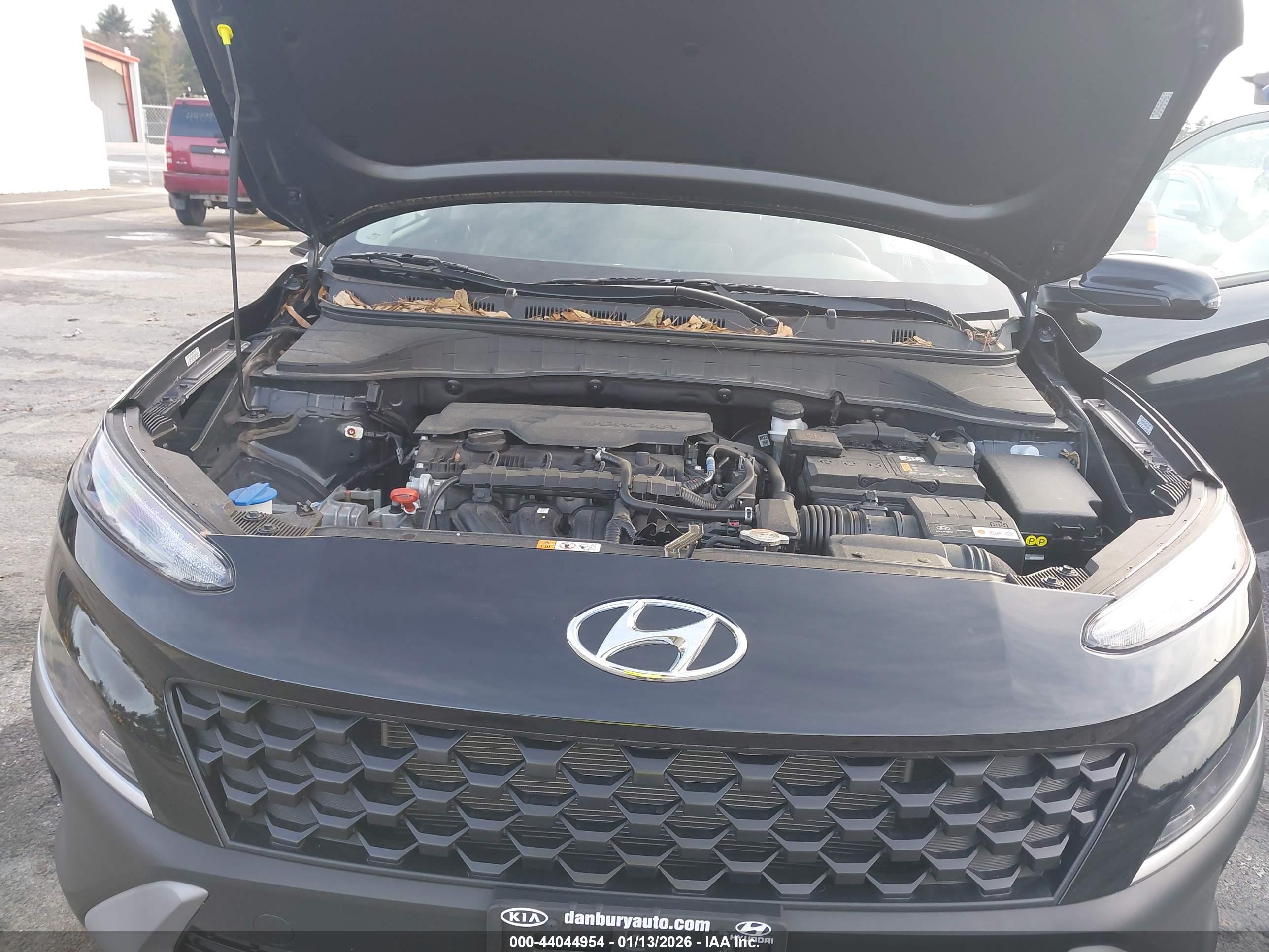 HYUNDAI KONA image 10