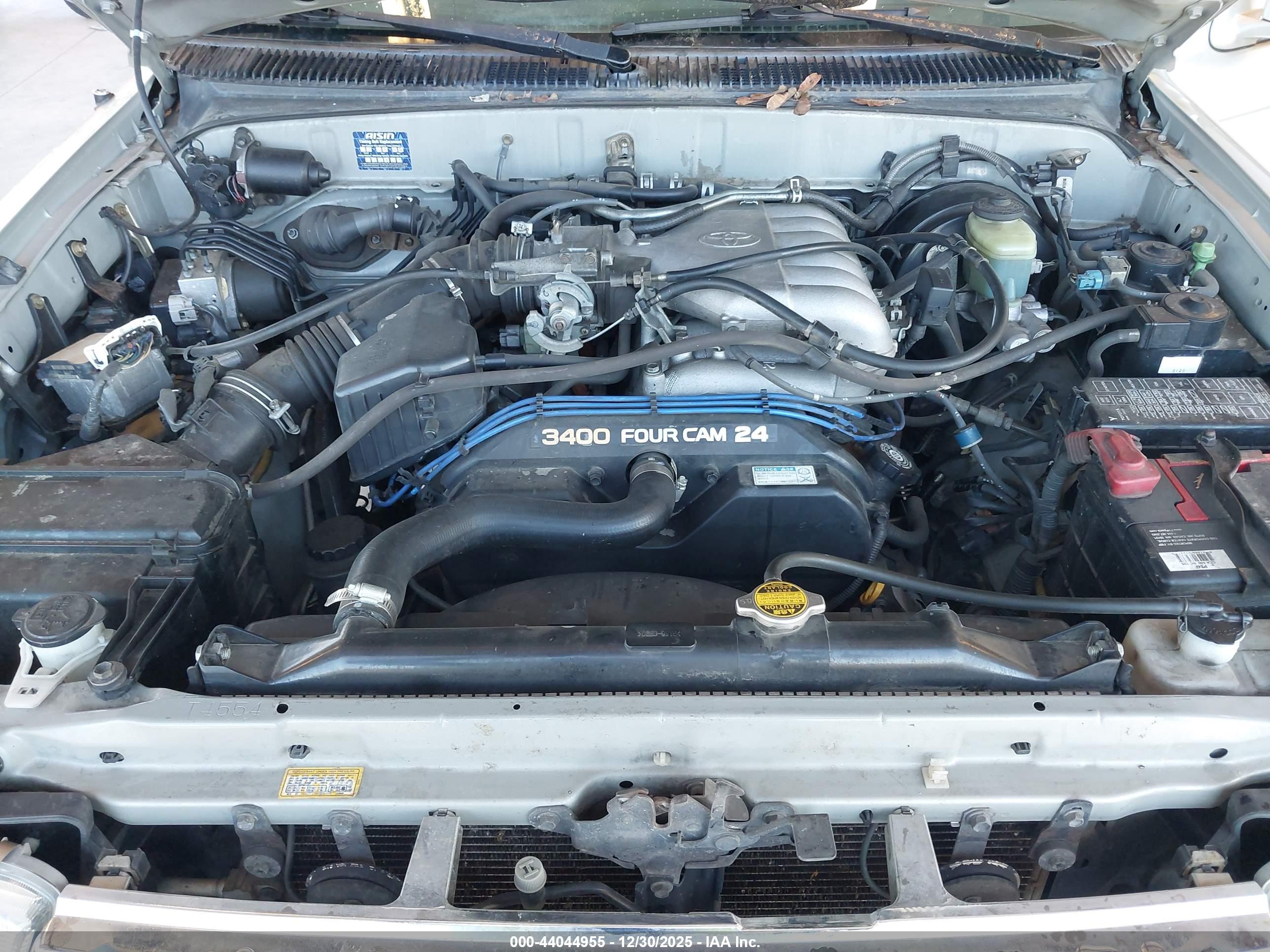 TOYOTA 4RUNNER image 10