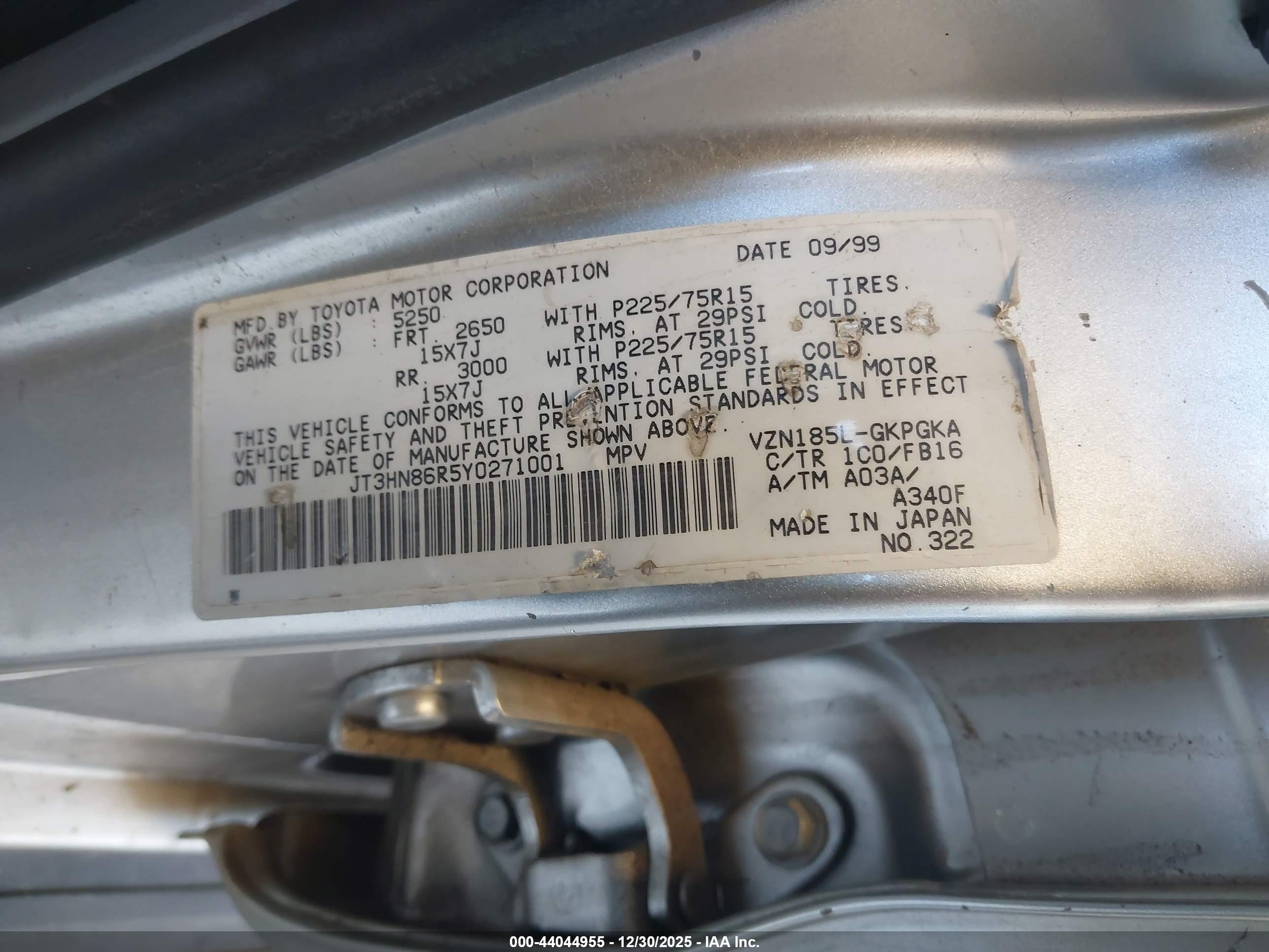 TOYOTA 4RUNNER image 9