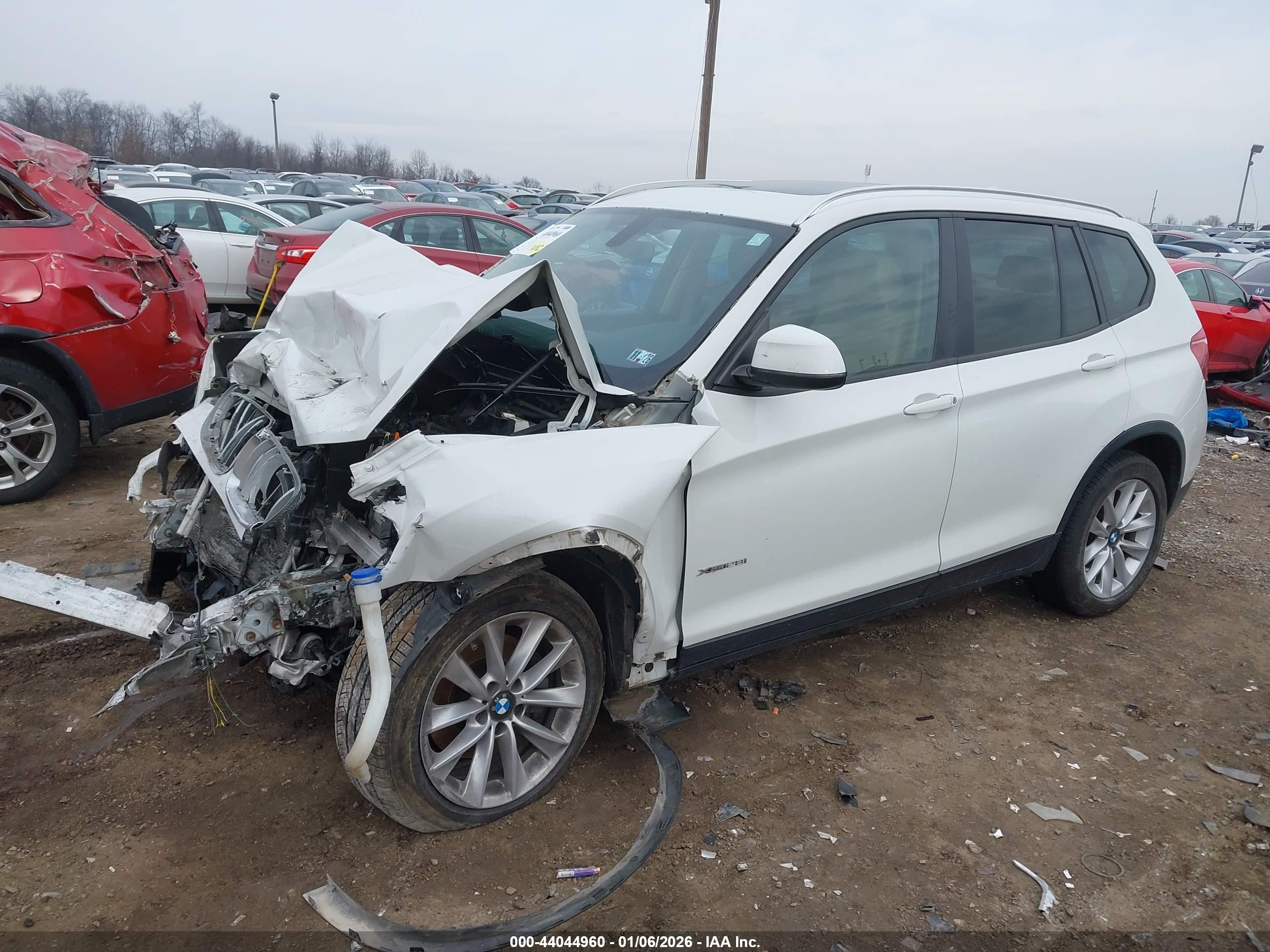 BMW X3 image 2