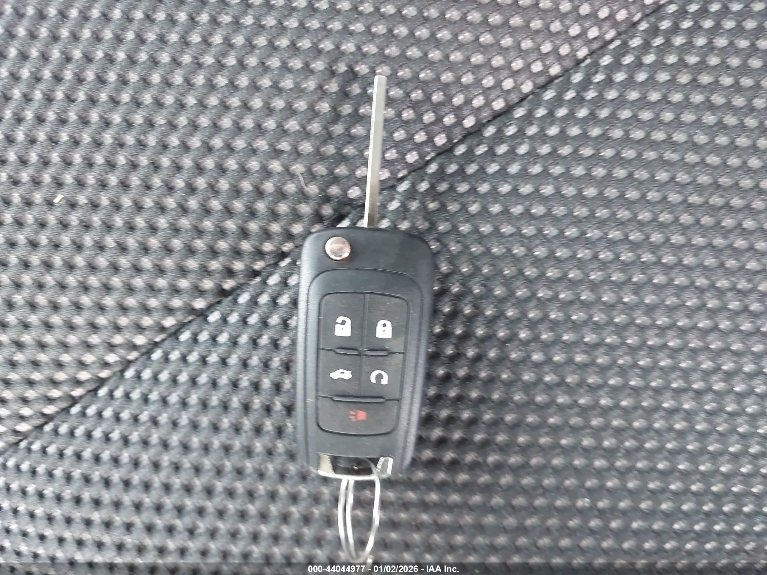 CHEVROLET EQUINOX image 11