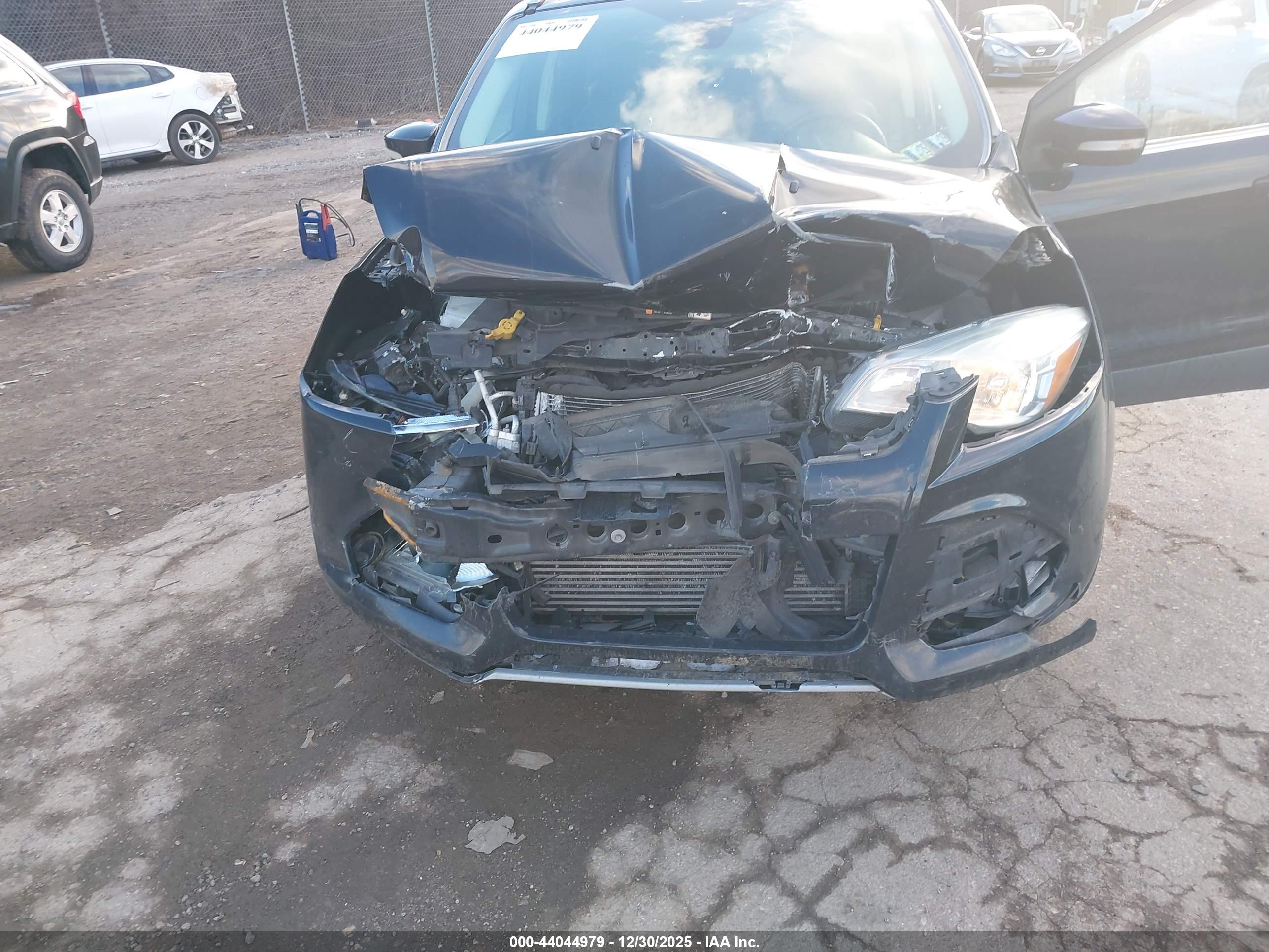 FORD ESCAPE image 6