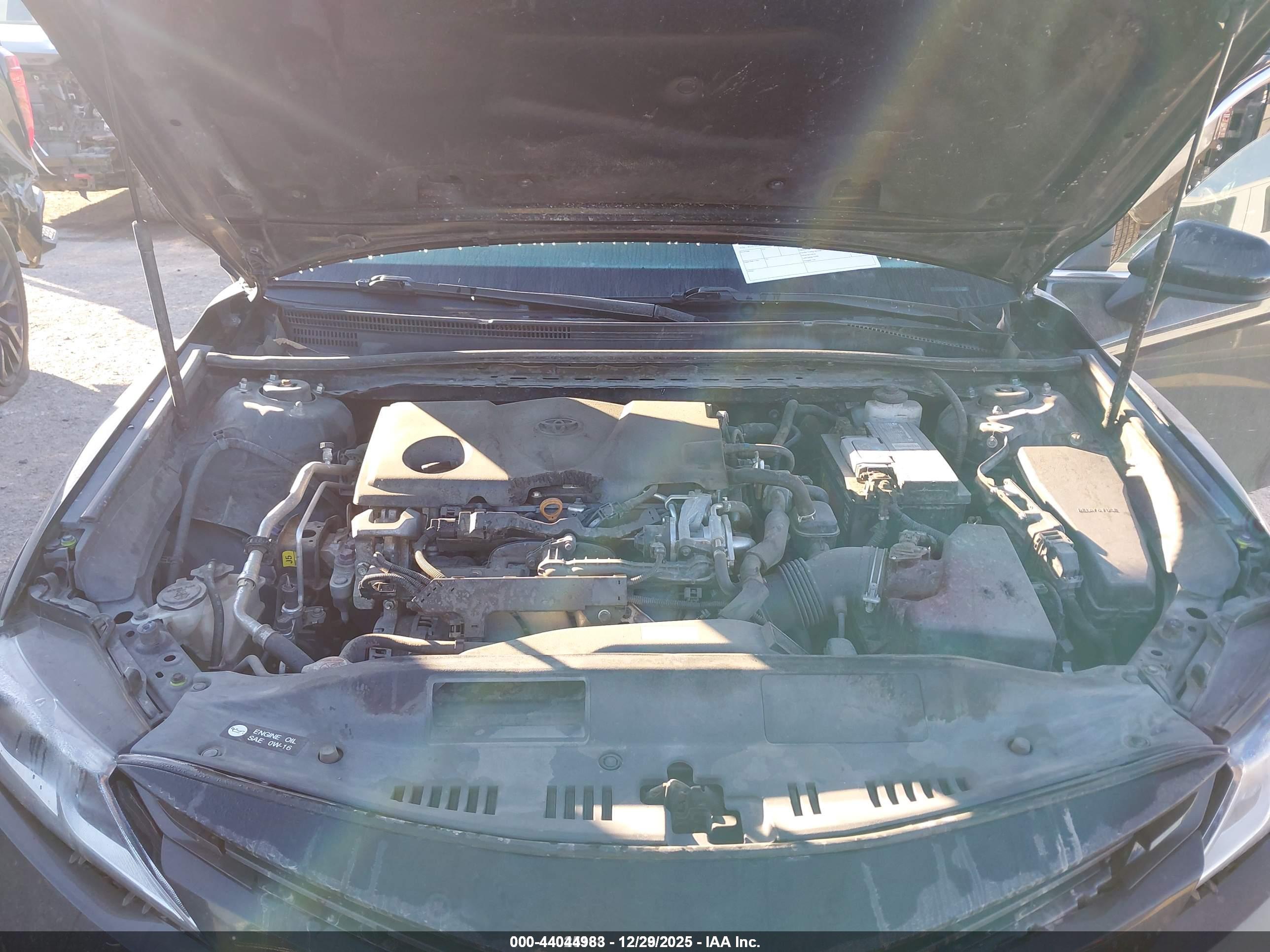 TOYOTA CAMRY image 10