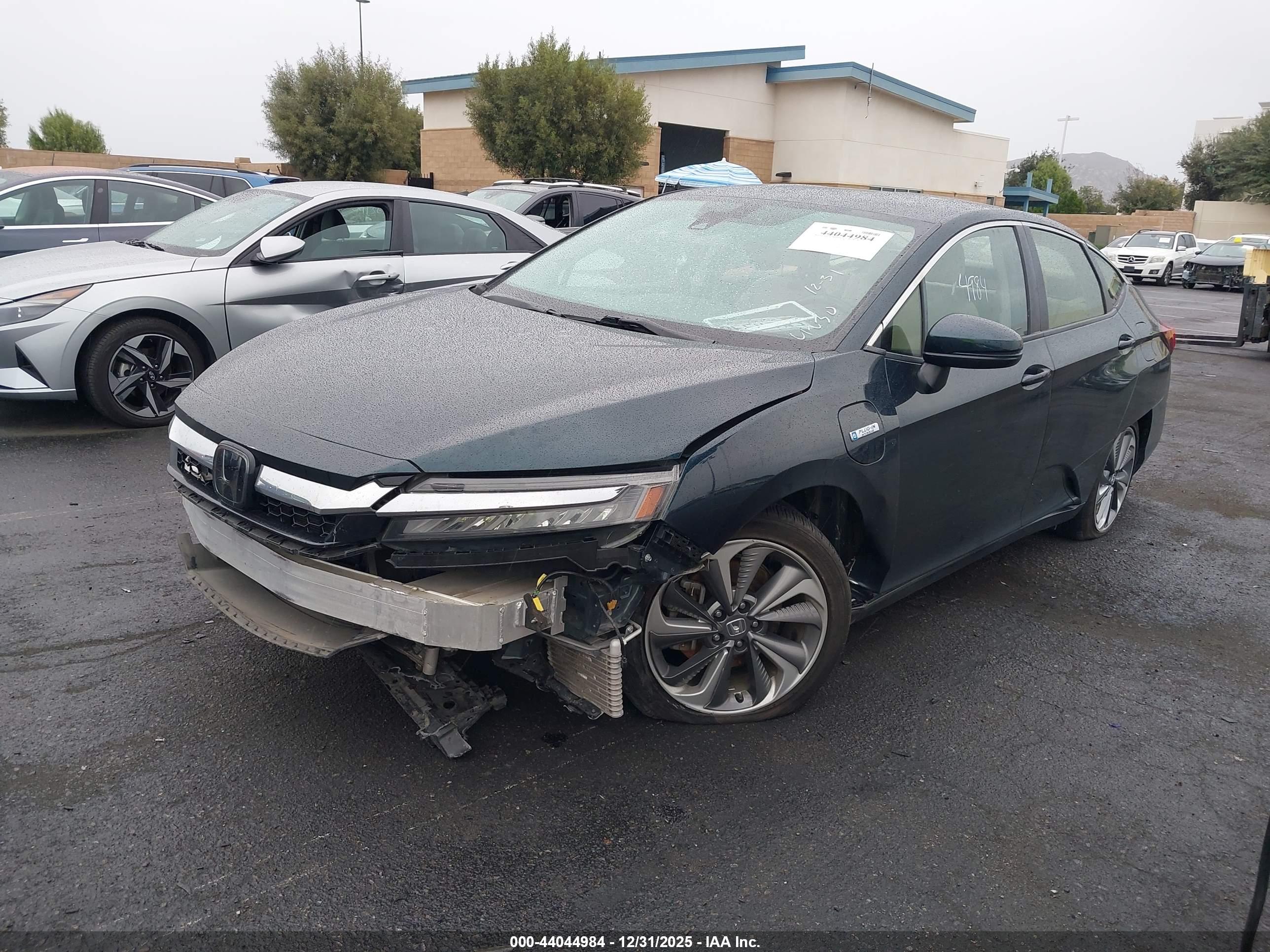 HONDA CLARITY image 2