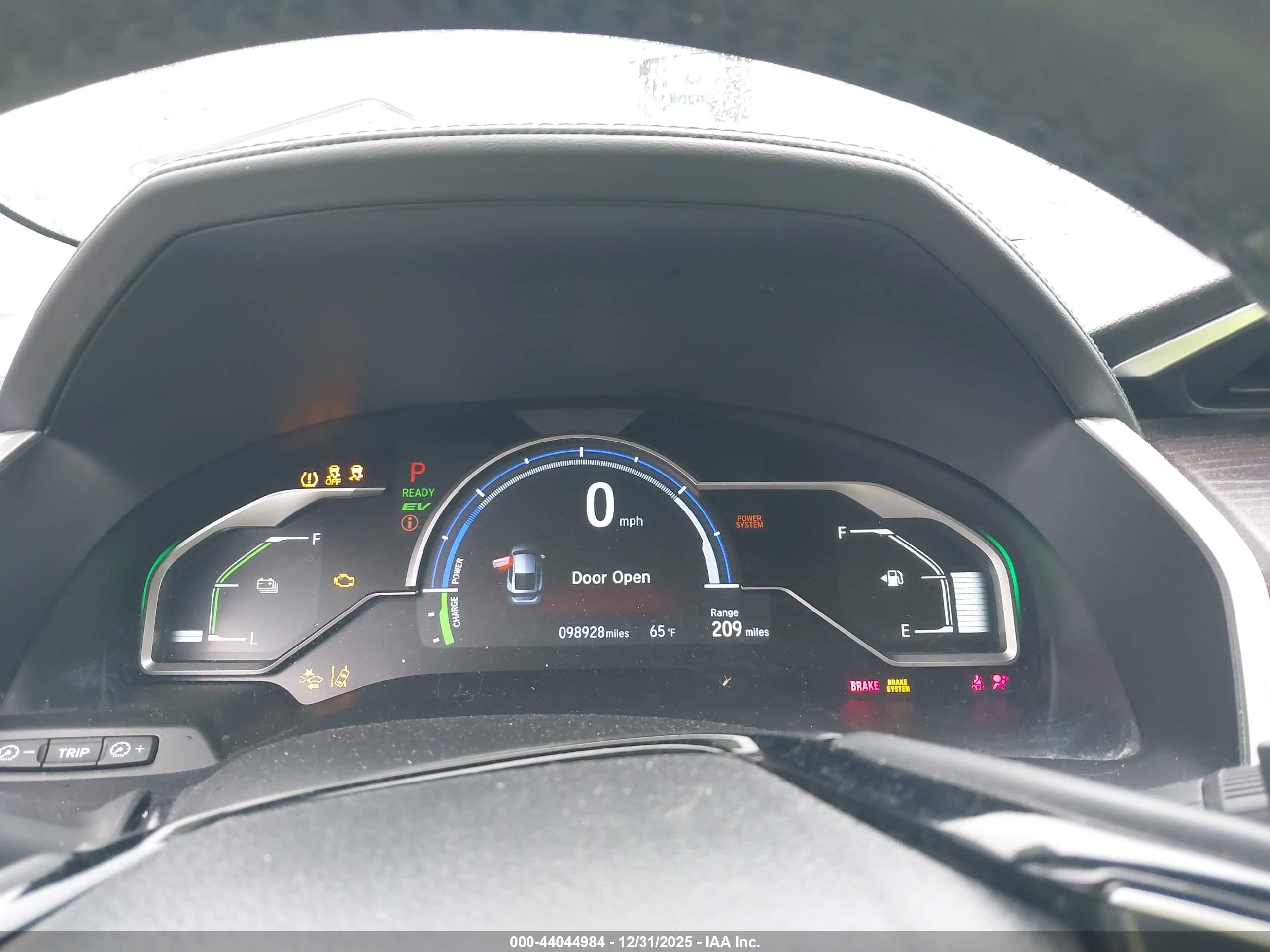 HONDA CLARITY image 7