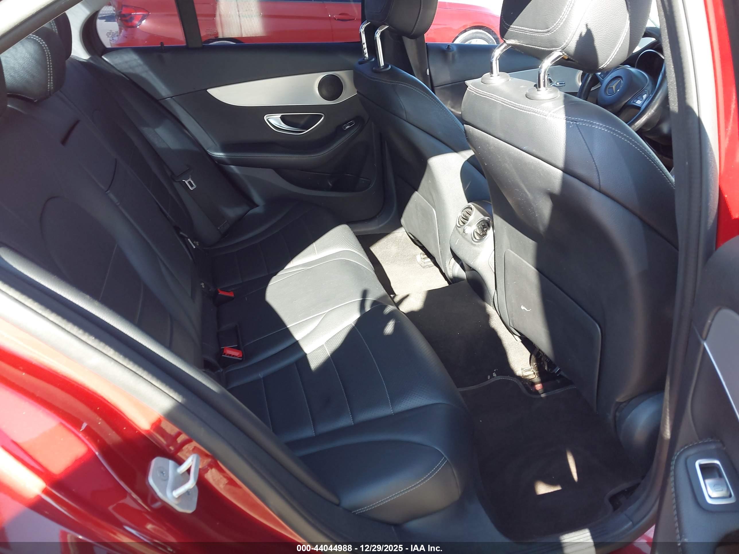 MERCEDES-BENZ C image 8