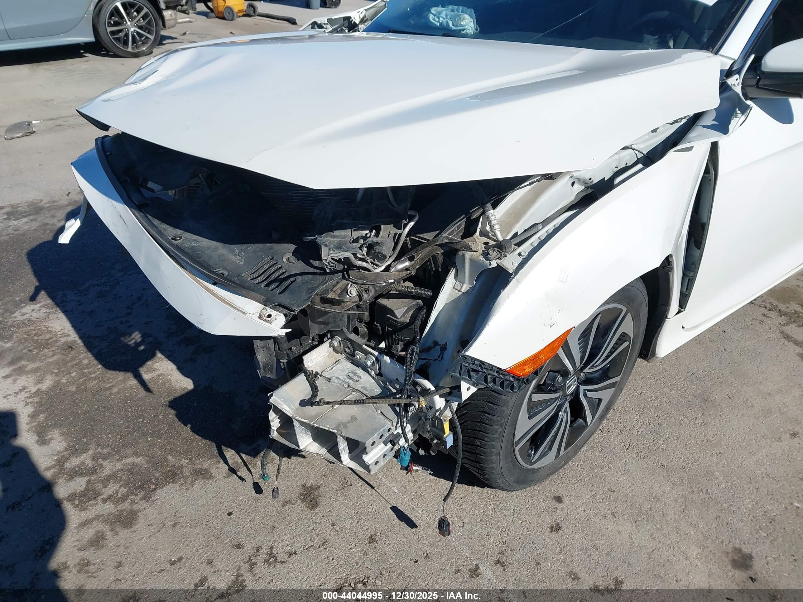 HONDA CIVIC image 6