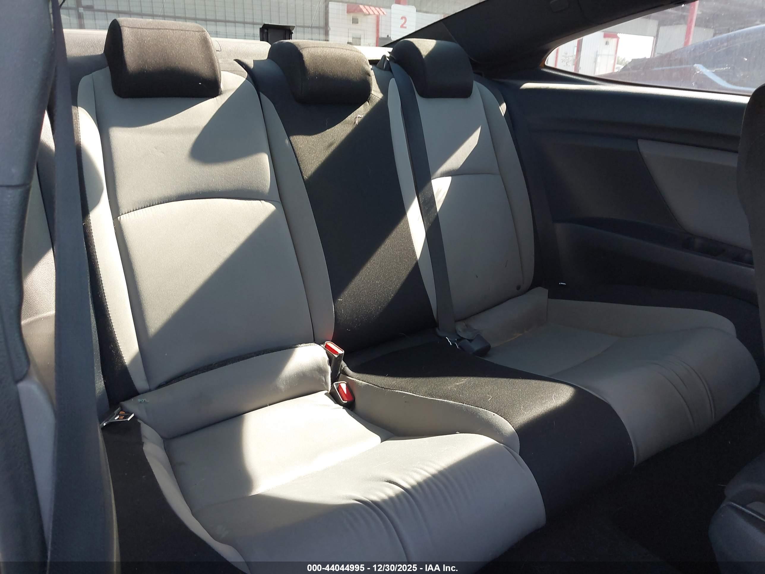 HONDA CIVIC image 8