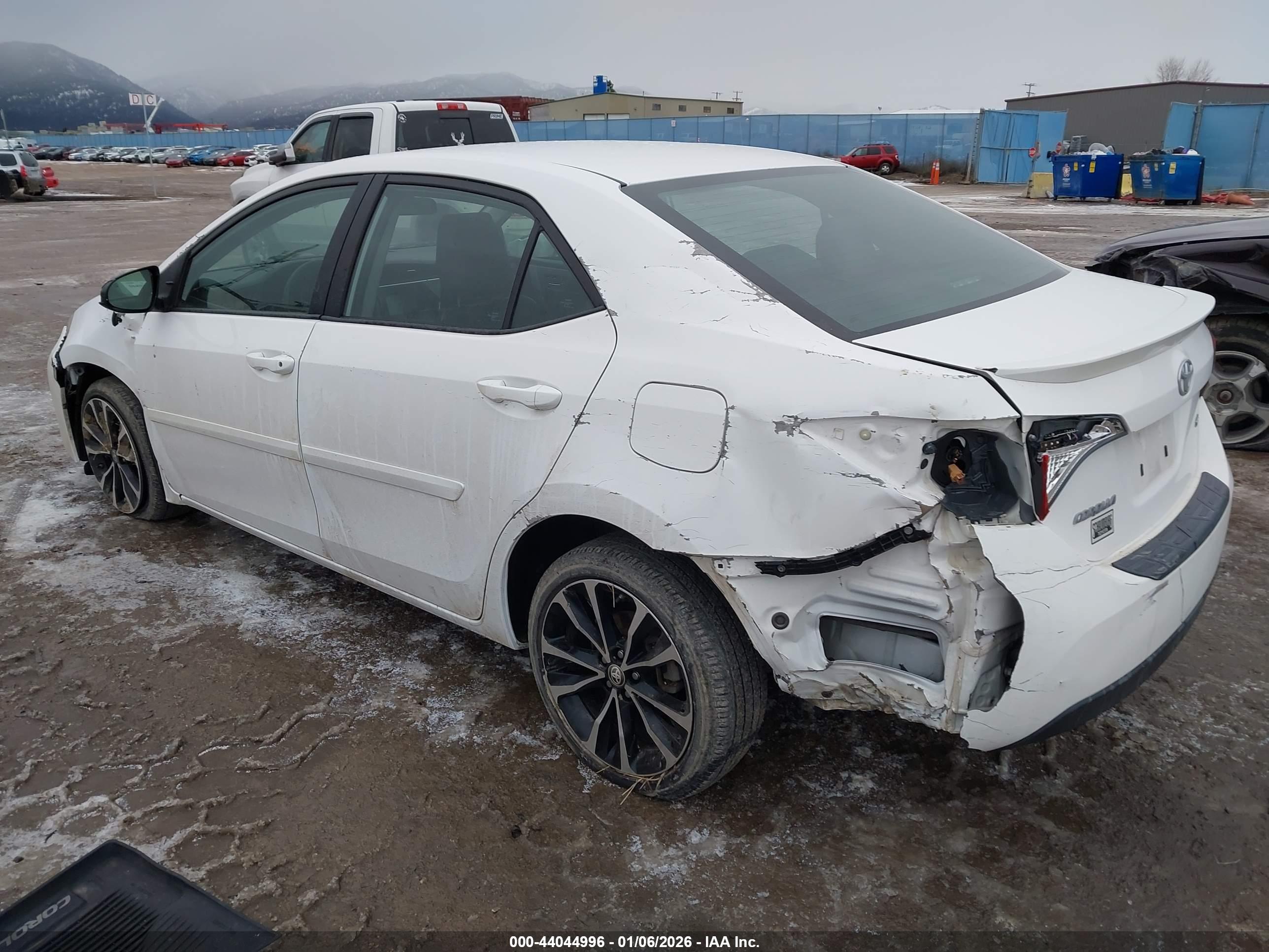TOYOTA COROLLA image 3