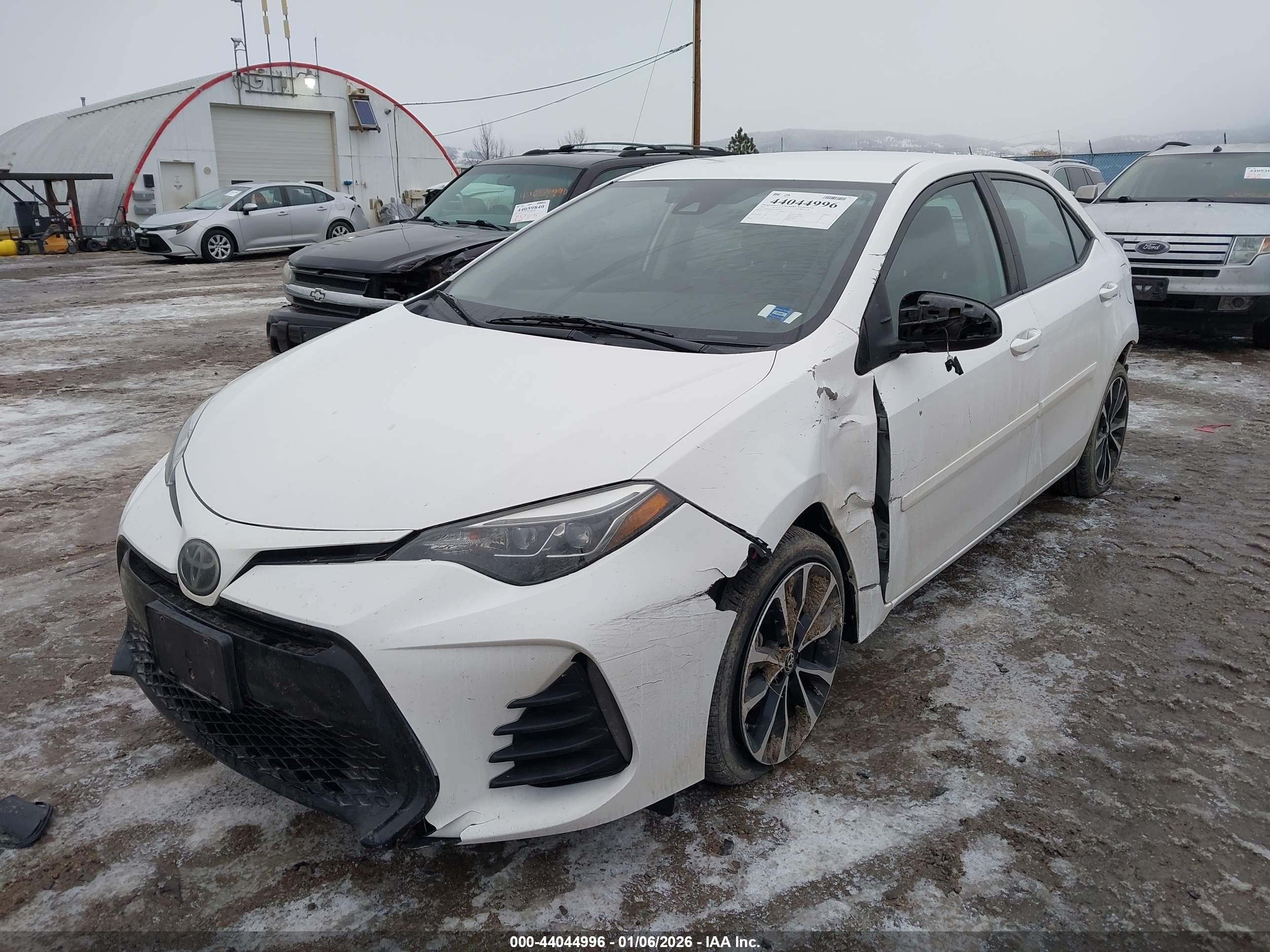 TOYOTA COROLLA image 6
