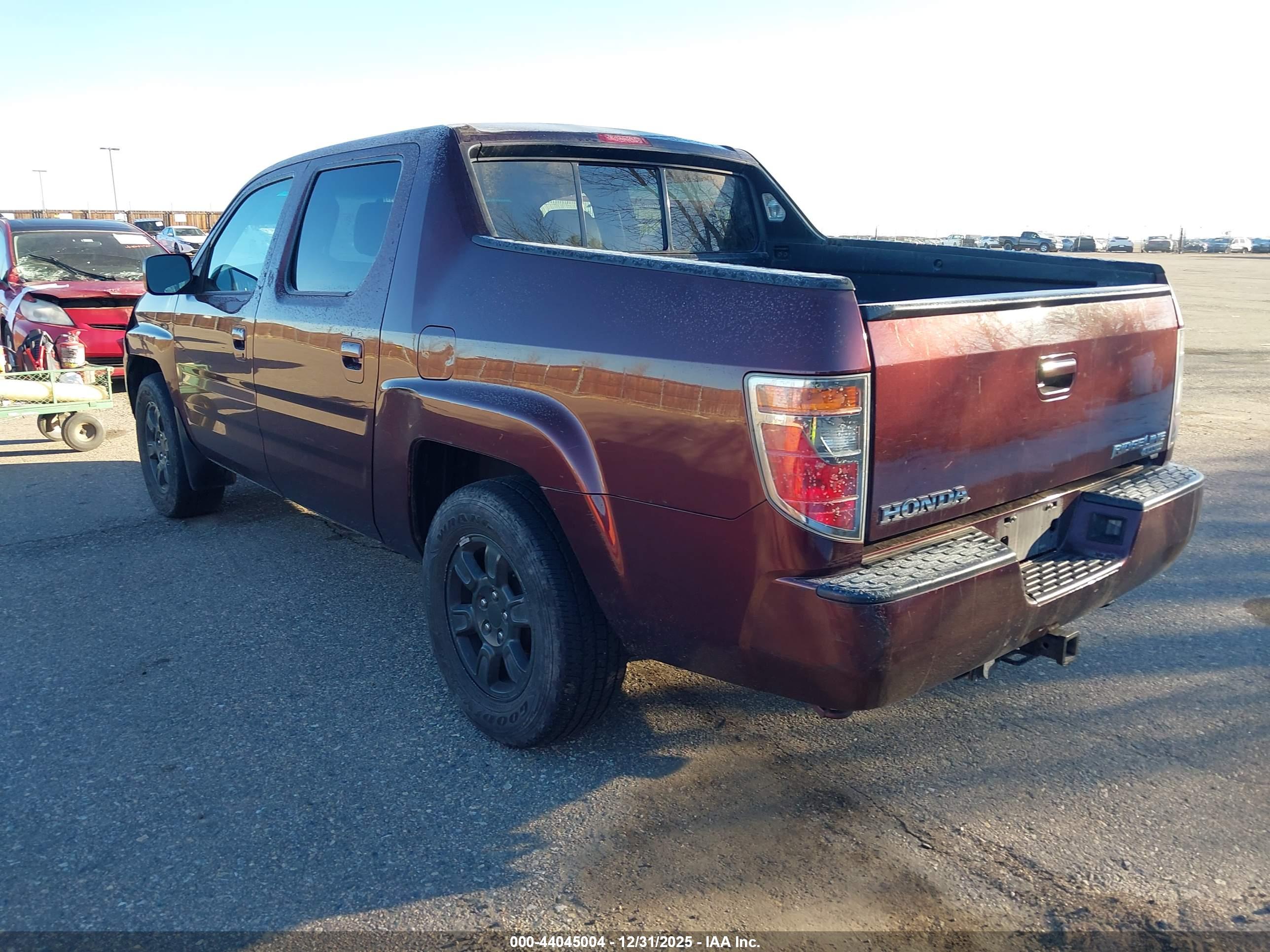 HONDA RIDGELINE image 3