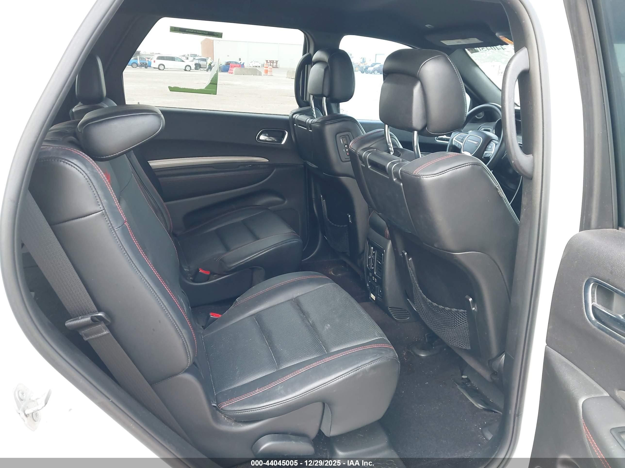 DODGE DURANGO image 8