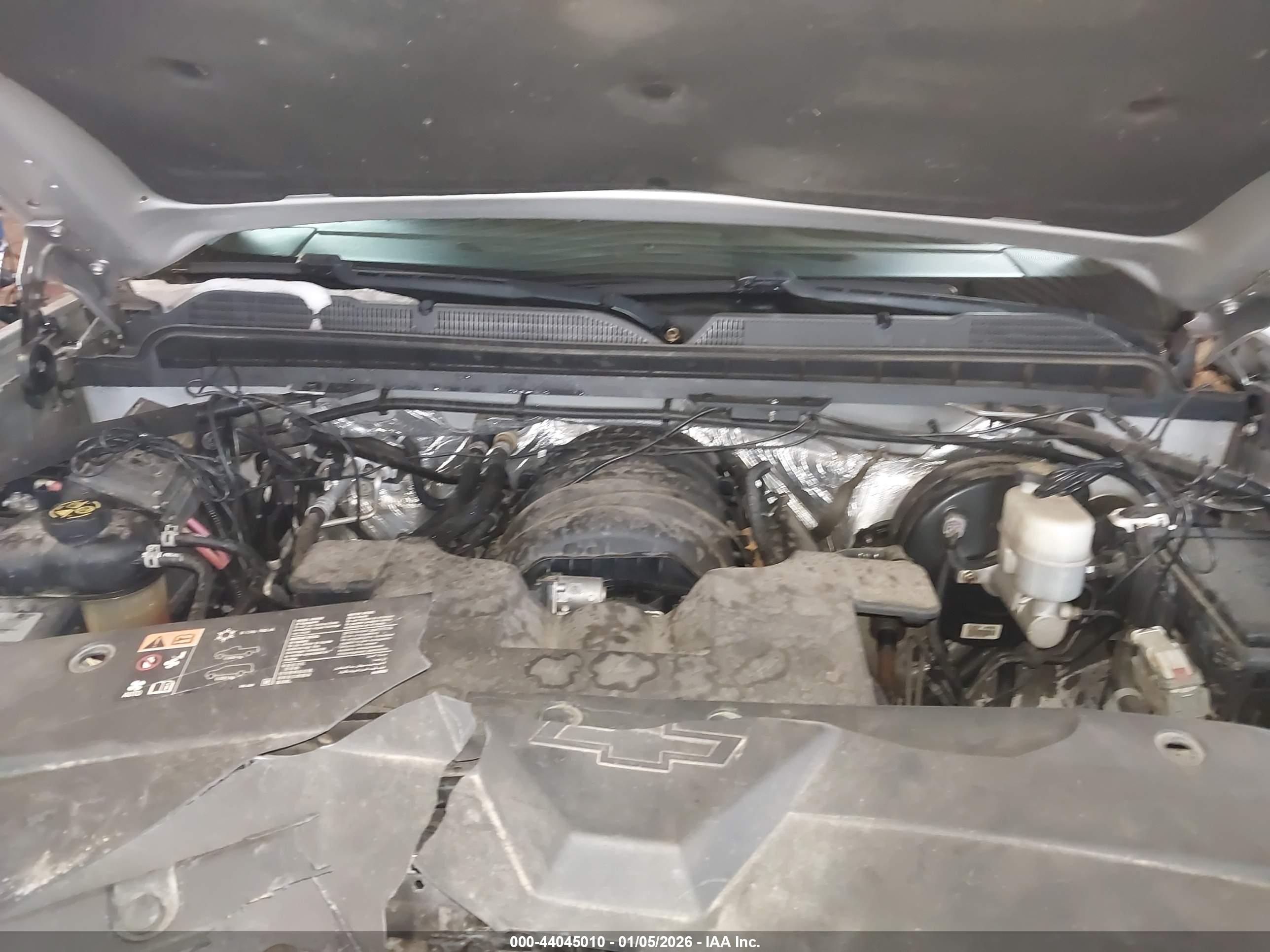 CHEVROLET SILVERADO image 10