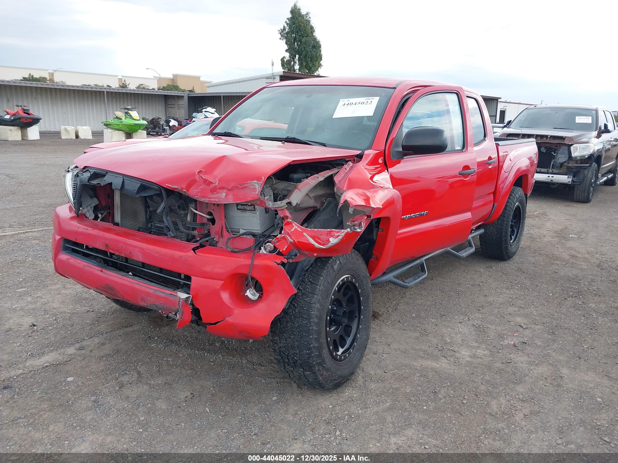 TOYOTA TACOMA image 2