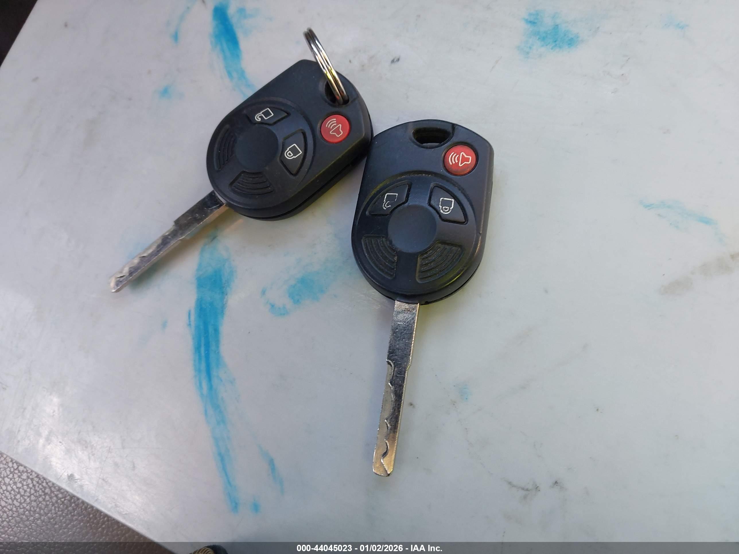 FORD ESCAPE image 11