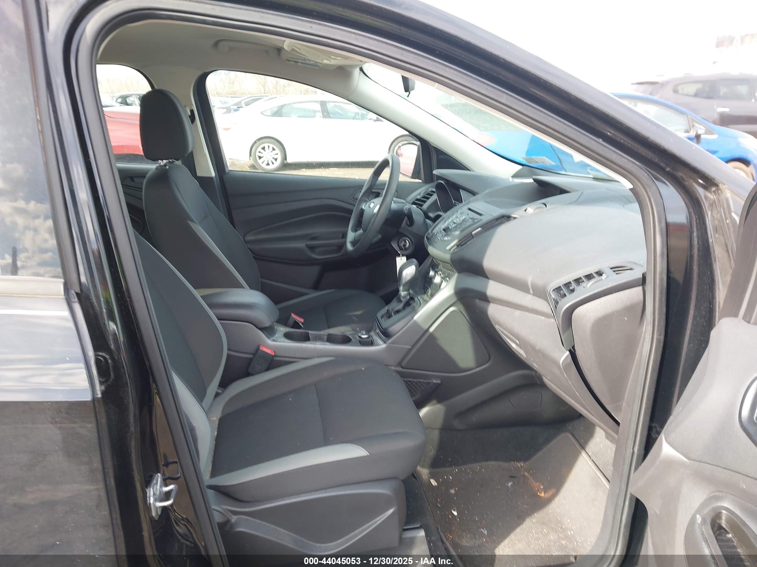 FORD ESCAPE image 5