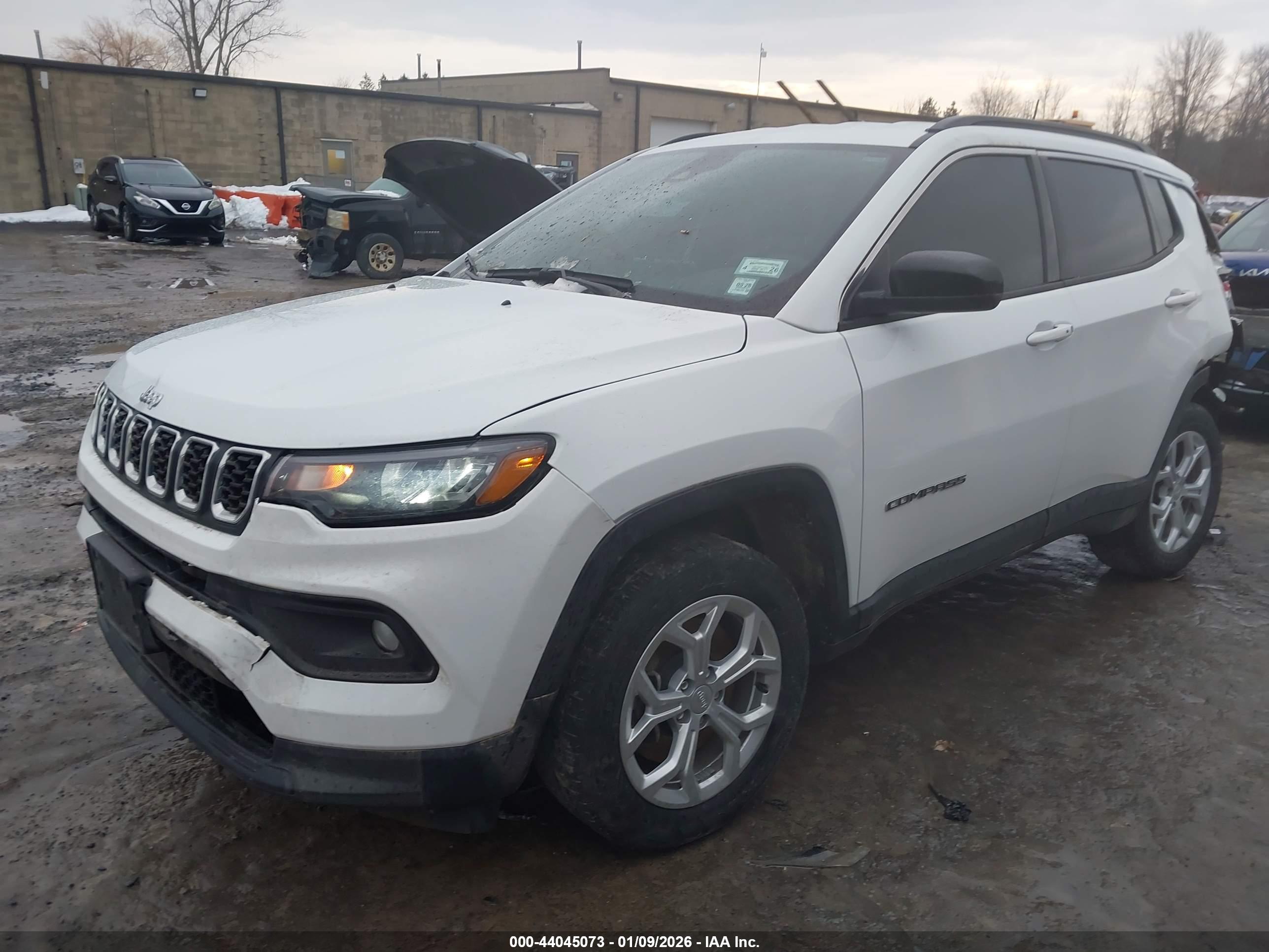 JEEP COMPASS image 2