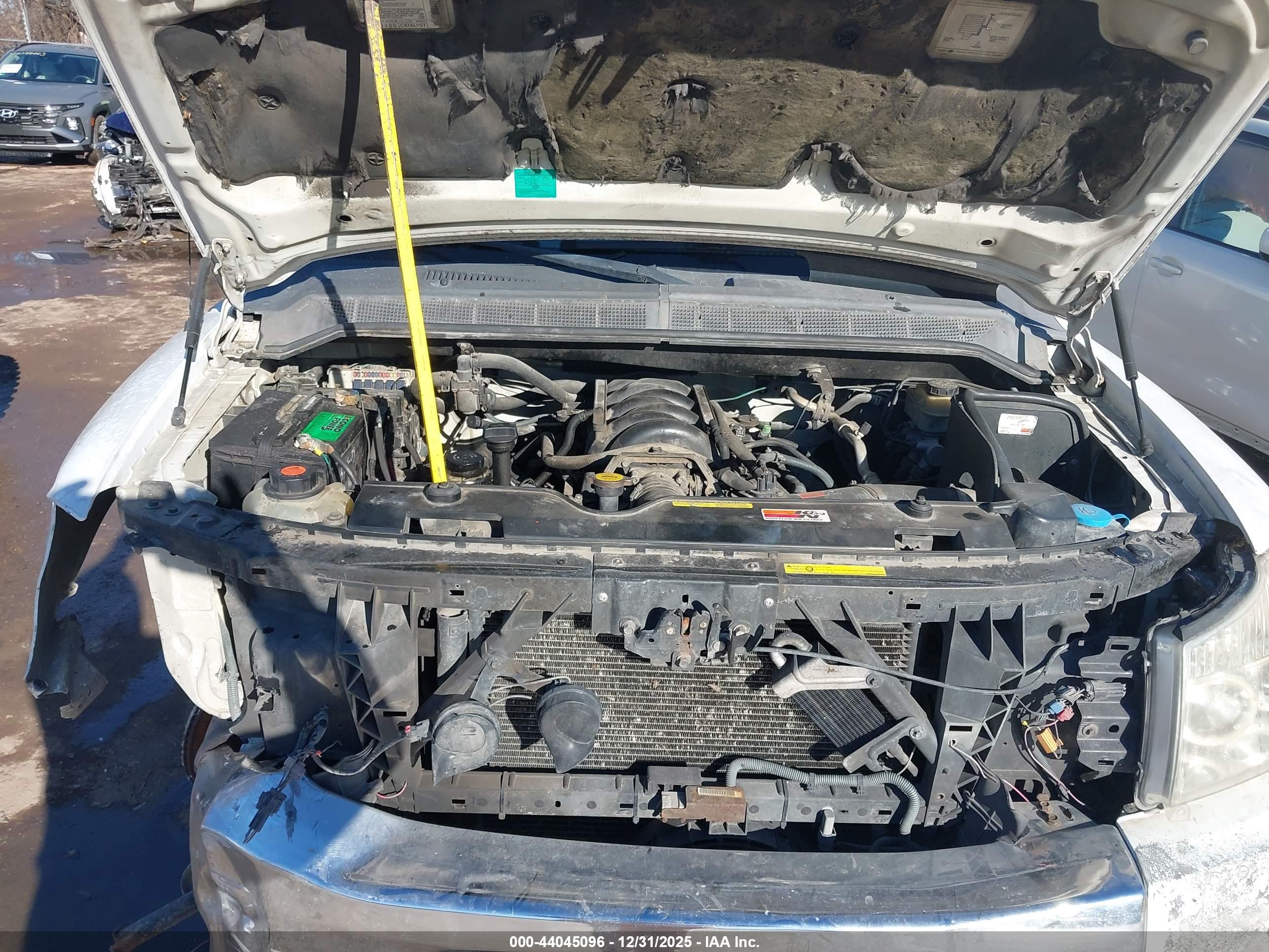 NISSAN TITAN image 10