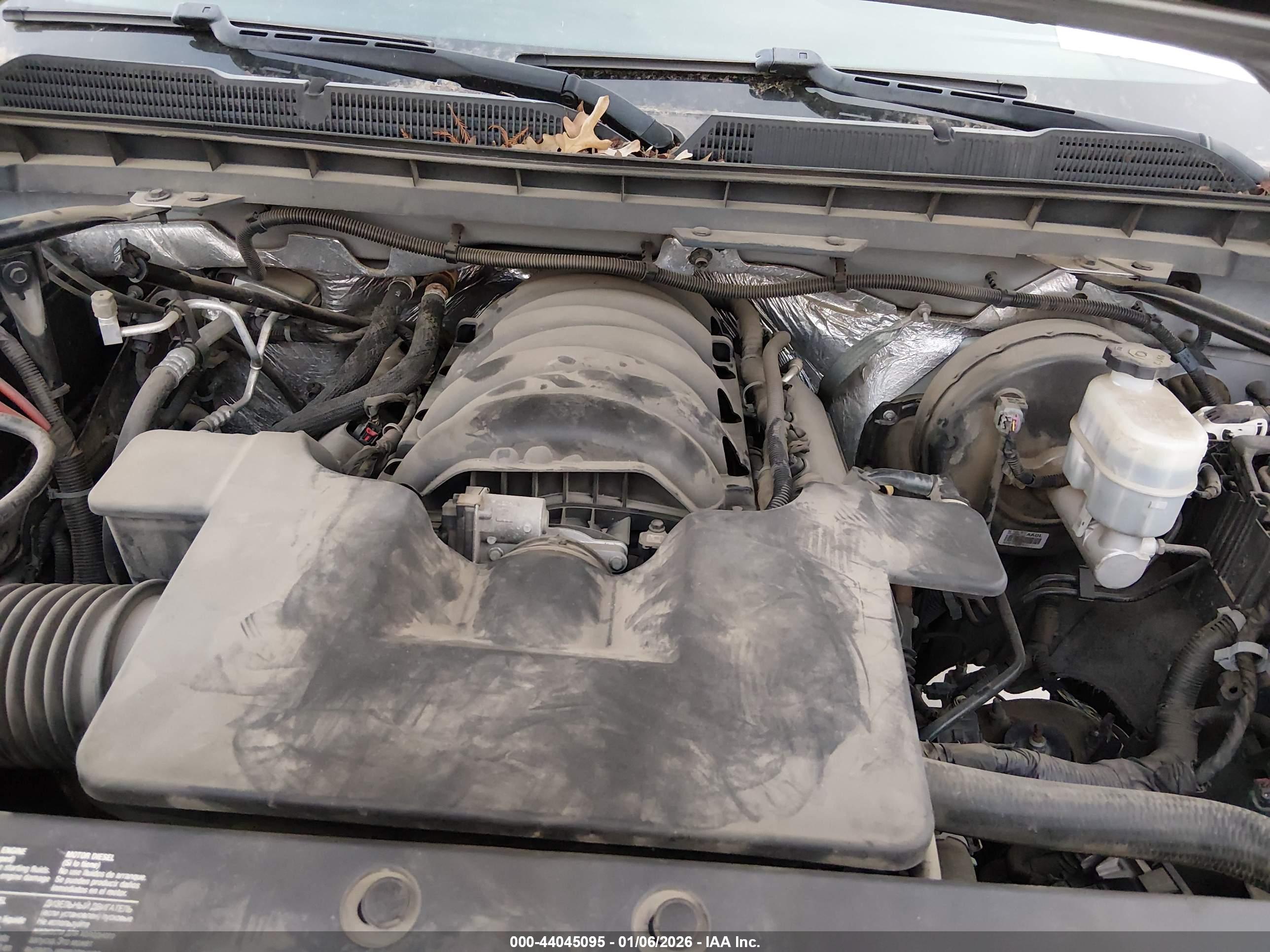 CHEVROLET SILVERADO image 10