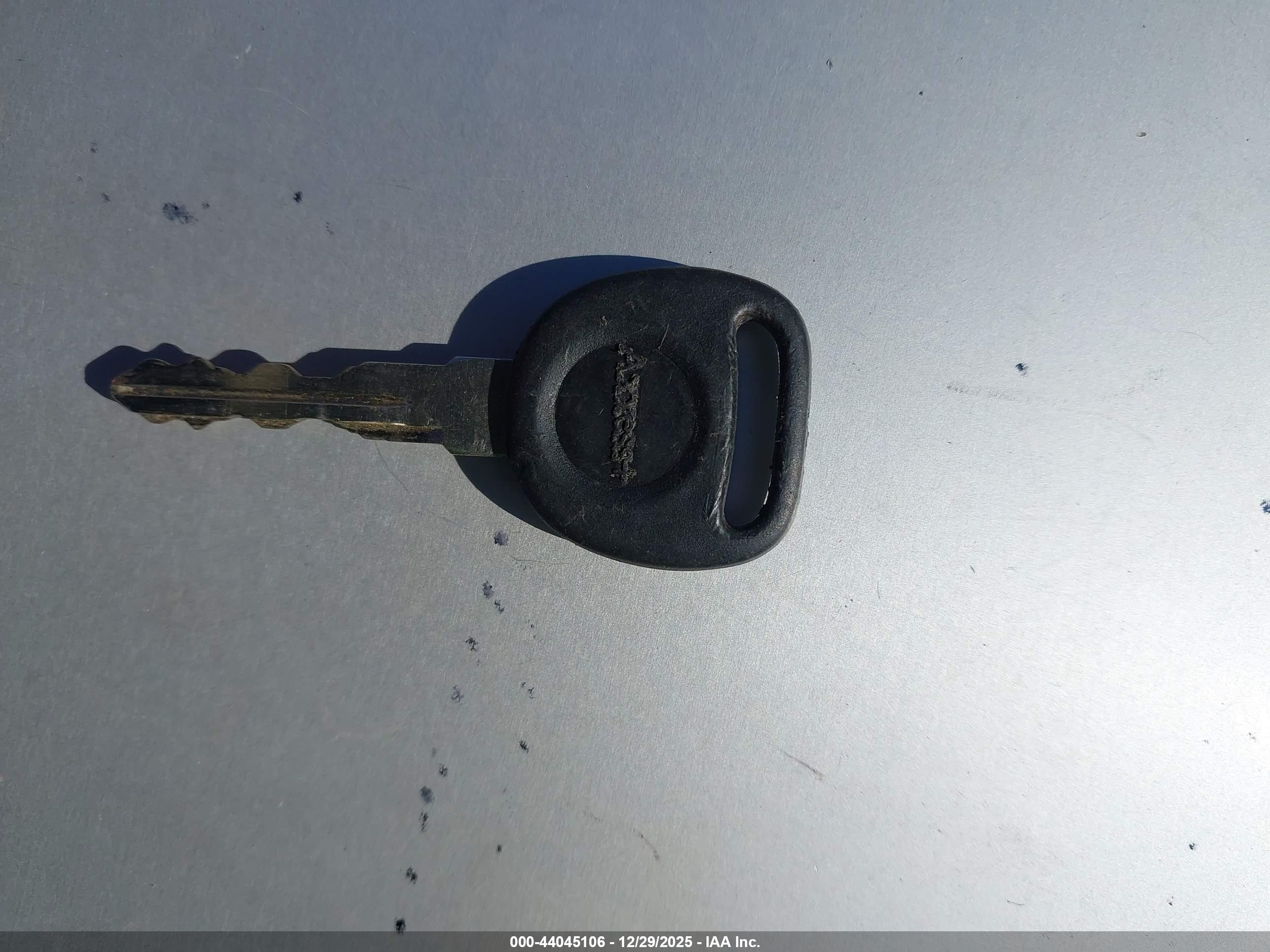 GMC ENVOY image 11