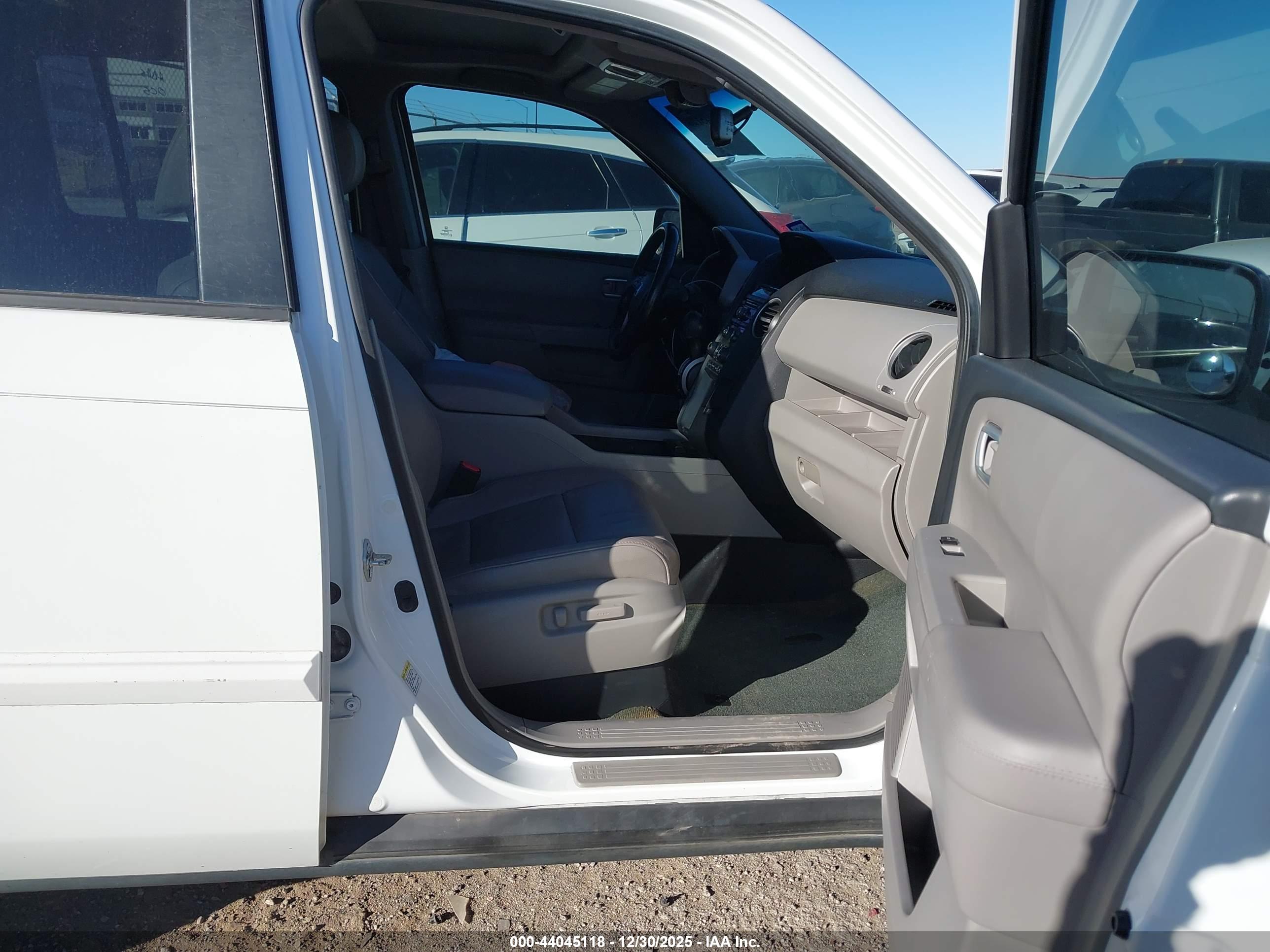 HONDA PILOT image 5